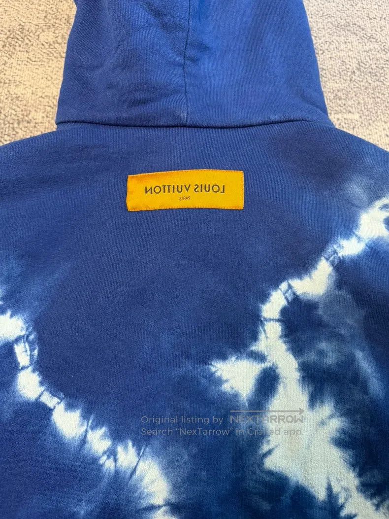 Louis Vuitton Louis Vuitton Tie-dyed hooded sweatshirt Size US S / EU 44-46 / 1 - 5 Thumbnail