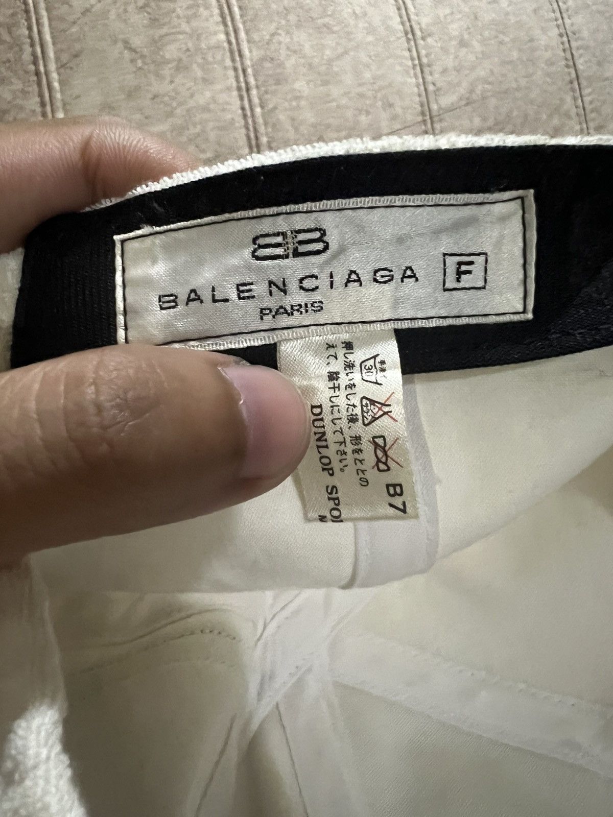 Balenciaga Vintage Balenciaga B Logo Plain Casual Baseball Cap Hat Size ONE SIZE - 5 Thumbnail
