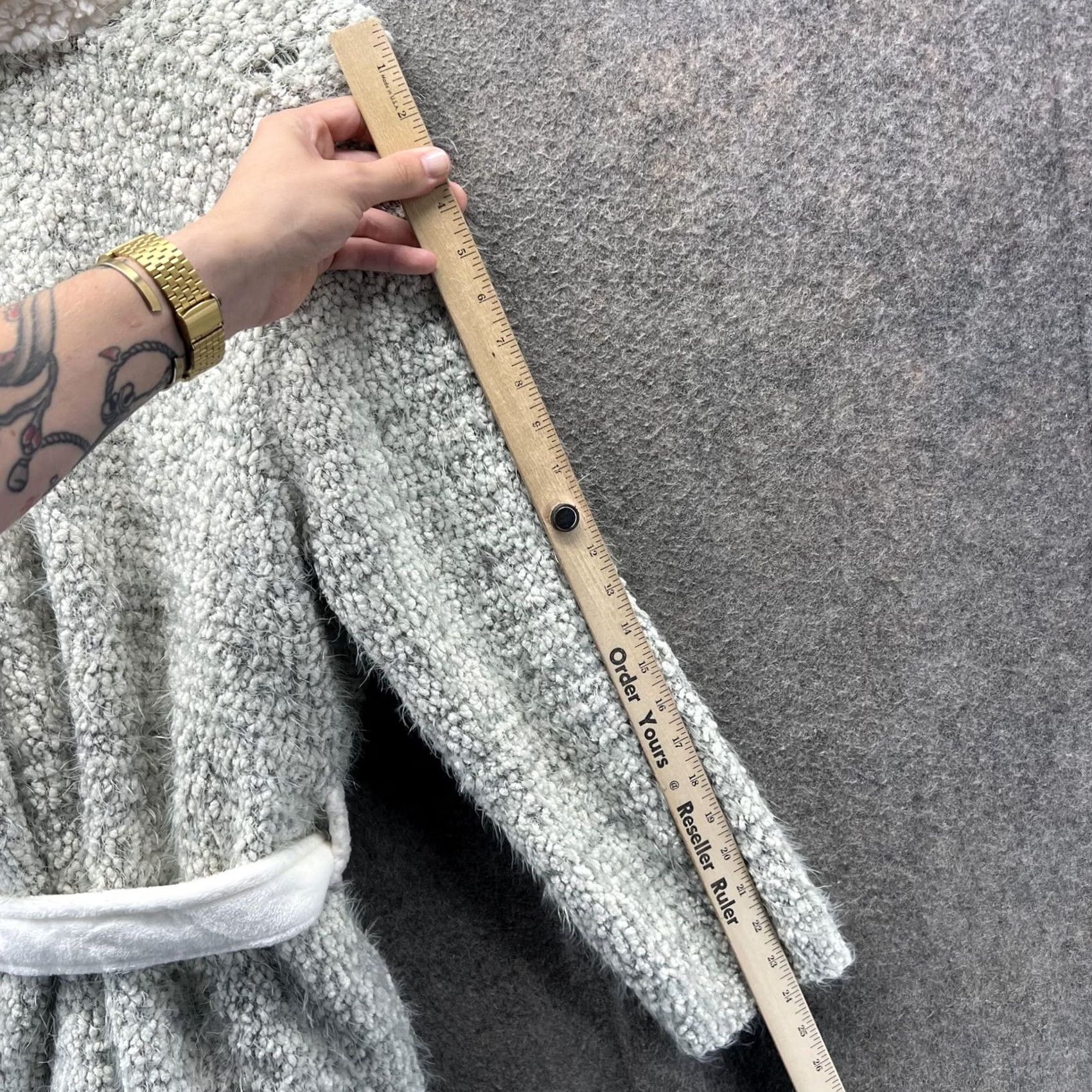 Abercrombie & Fitch VINTAGE Abercrombie Sleepwear Sweater Womens XS/S Gray Sherpa Belted Cardigan Robe Size XS / US 0-2 / IT 36-38 - 5 Thumbnail