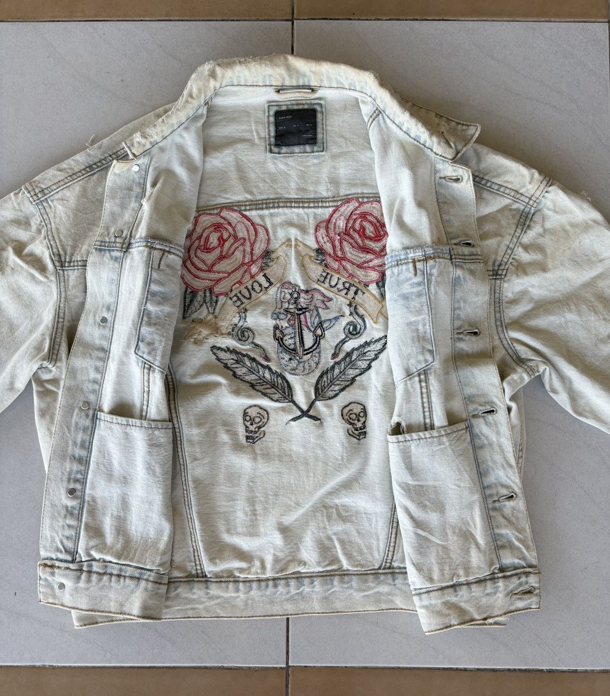 Zara Zara Man Denim Jacket With Two Rose Logo Distressed Denim Size US M / EU 48-50 / 2 - 8 Thumbnail