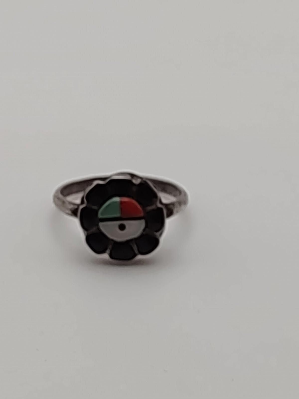 The Unbranded Brand Sterling Silver Zuni Style Inlay Flower Ring Size 5.75 Size ONE SIZE - 1 Thumbnail