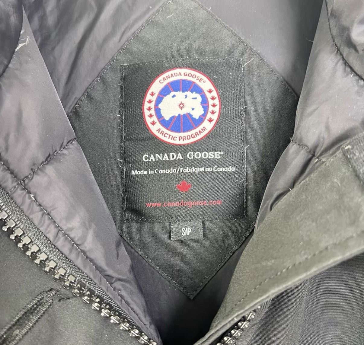 Canada Goose Canada Goose / Black Short Parka Down Jacket K12 Size S / US 4 / IT 40 - 3 Thumbnail