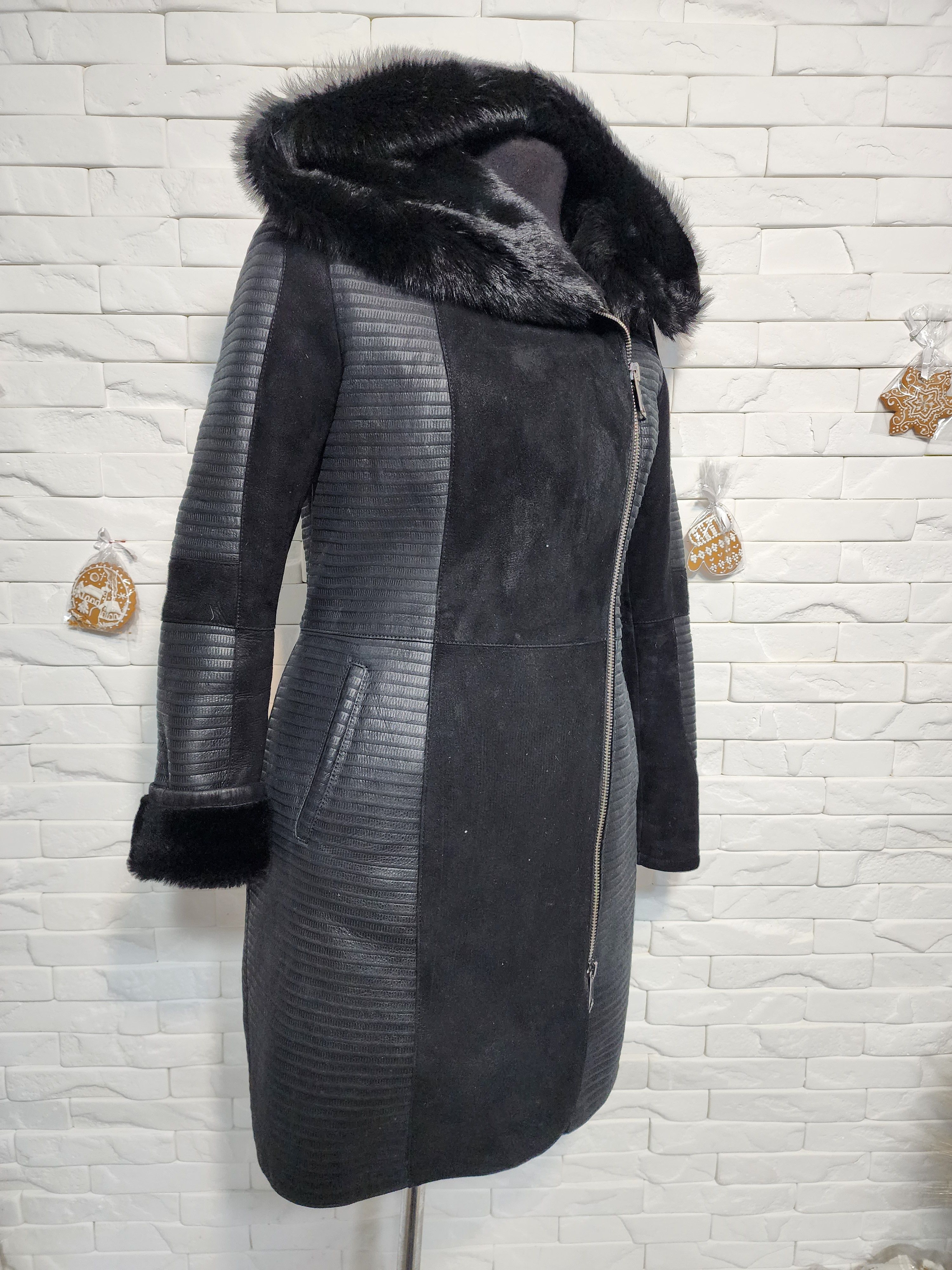 Black Sheepskin Coat: Genuine Fur Hood, Metal Zipper