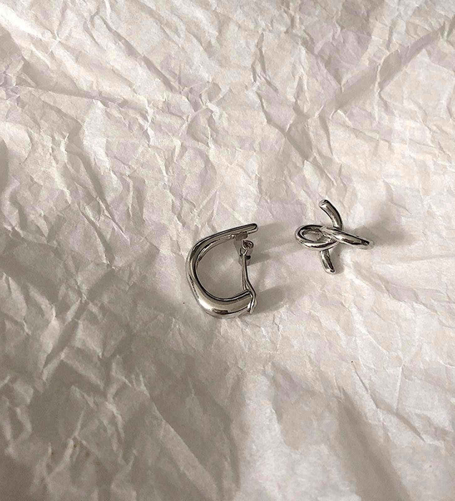 Jewelry Silver Geometric Hoop Earrings, Modern Minimalist Jewelry Size ONE SIZE - 4 Thumbnail