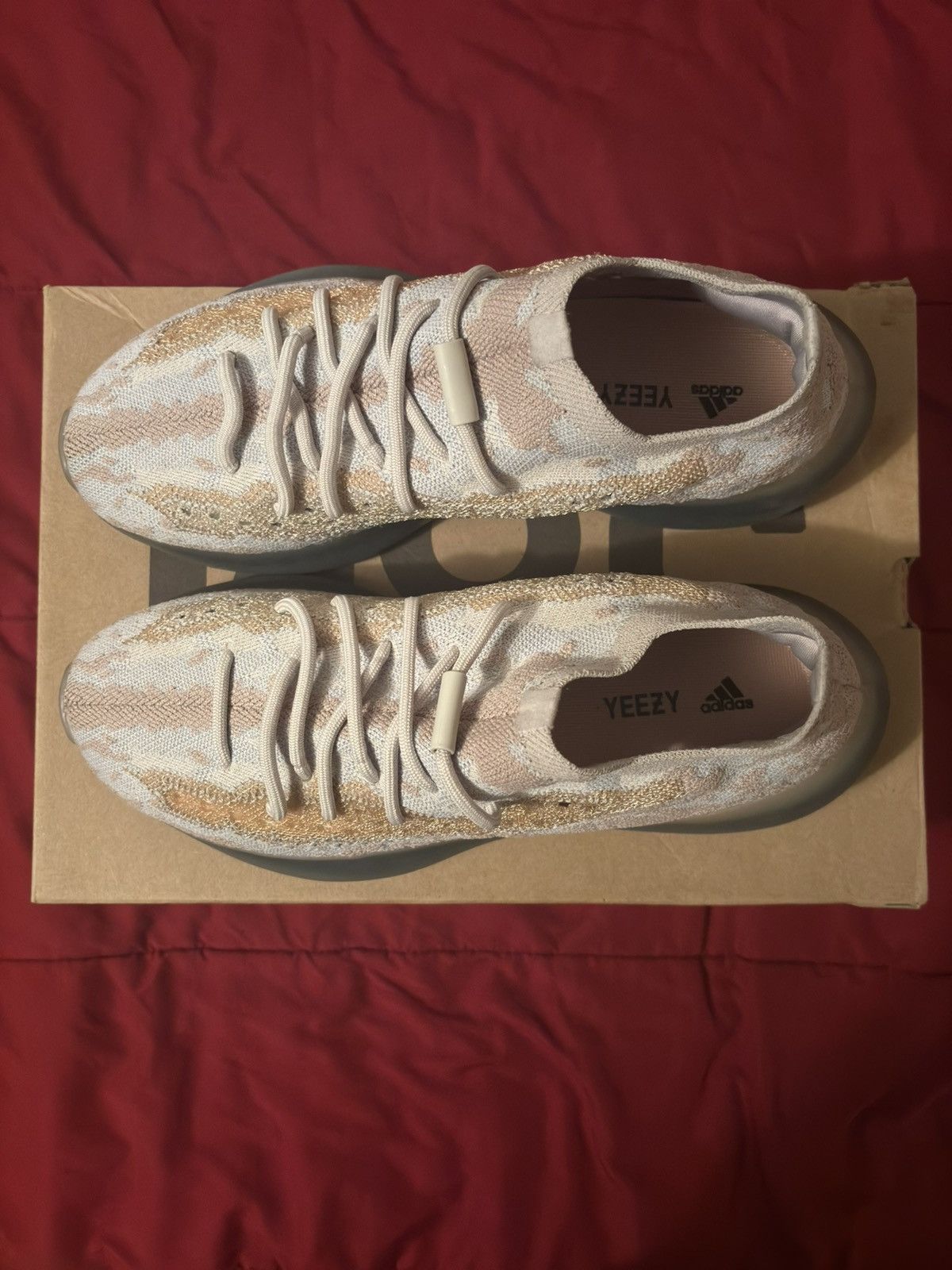 Adidas Yezzy 380 Size US 10.5 / EU 43-44 - 4 Thumbnail