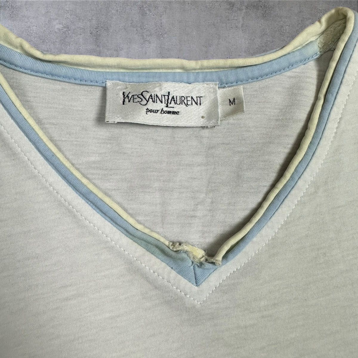 Vintage Vintage Yves Saint Lauren Big Logo V neck T shirt Tee Size US M / EU 48-50 / 2 - 7 Thumbnail
