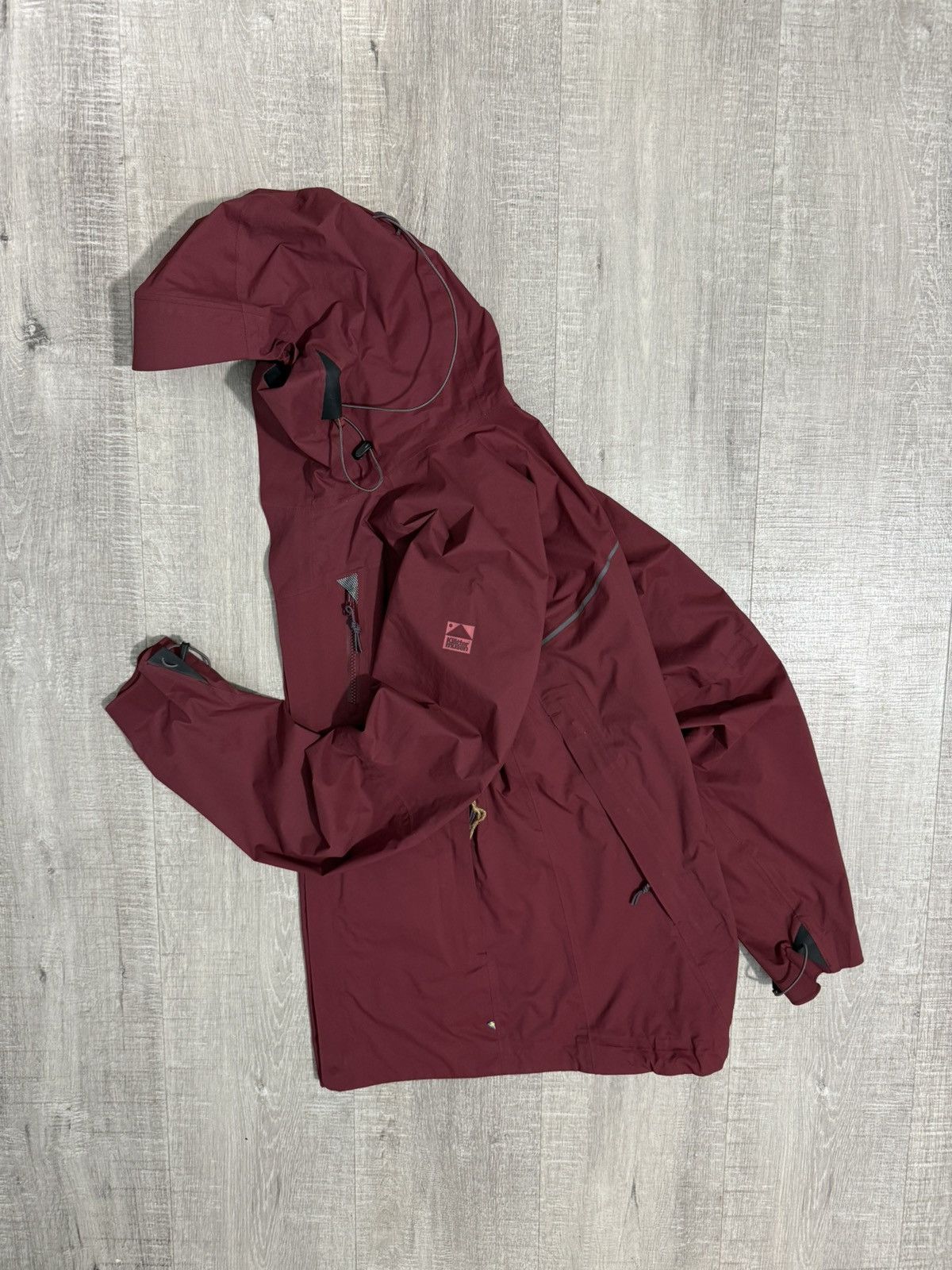 Klattermusen Klattermusen cutan outdoor jacket Size S / US 4 / IT 40 - 17 Thumbnail