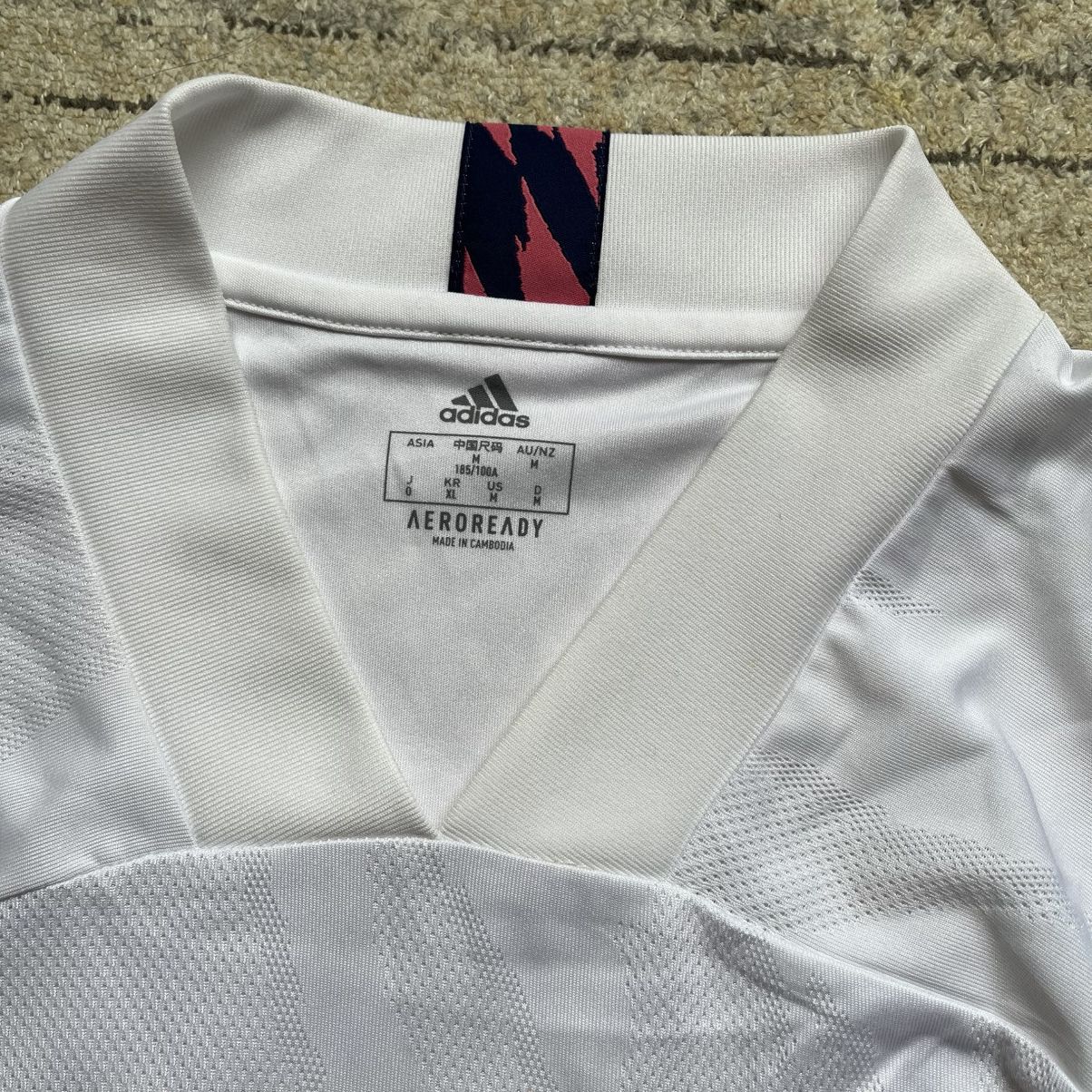 Adidas Real Madrid Home Jersey Size US M / EU 48-50 / 2 - 3 Thumbnail