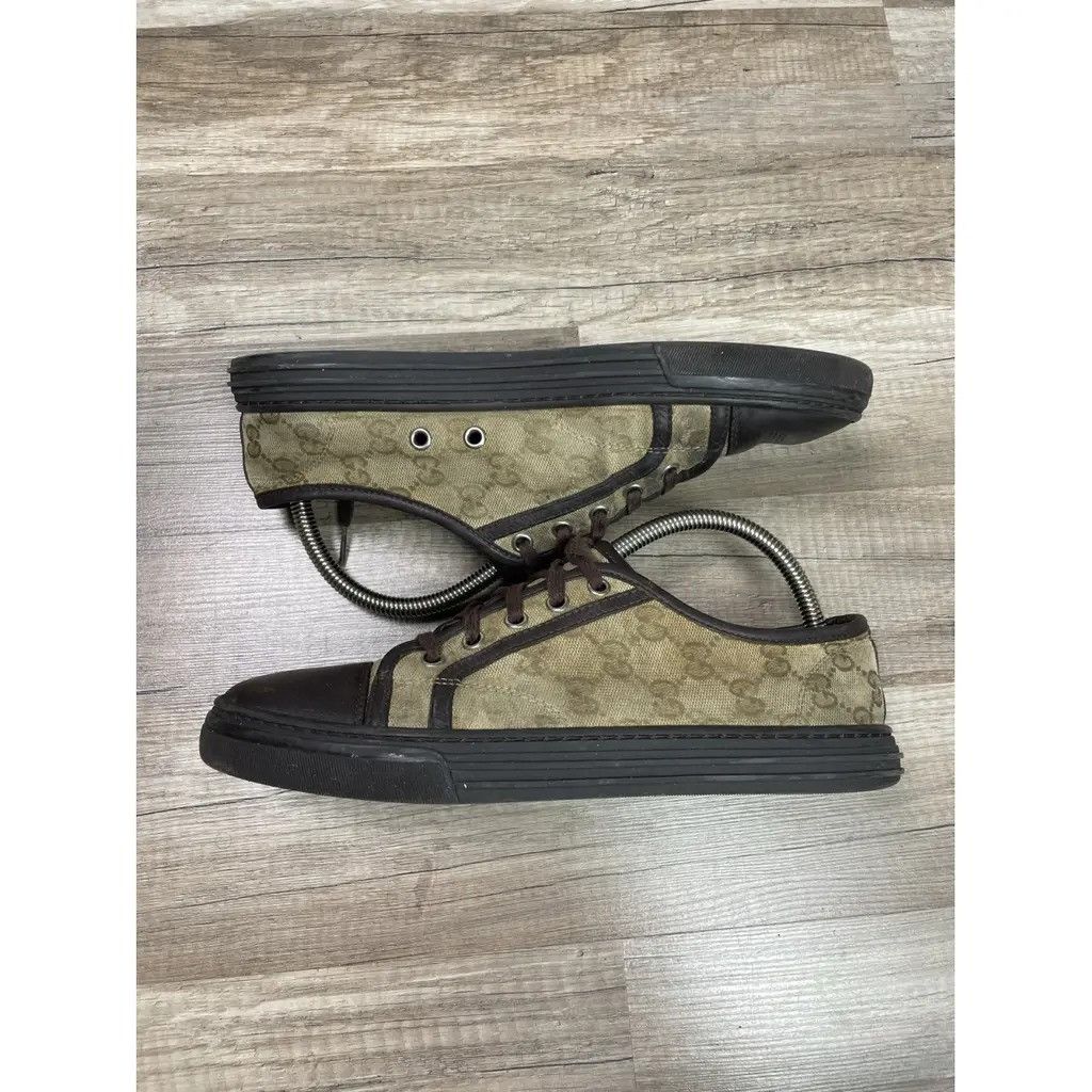 Gucci Gucci monogram low trainers Size: 39 Size US 8 / IT 38 - 3 Thumbnail