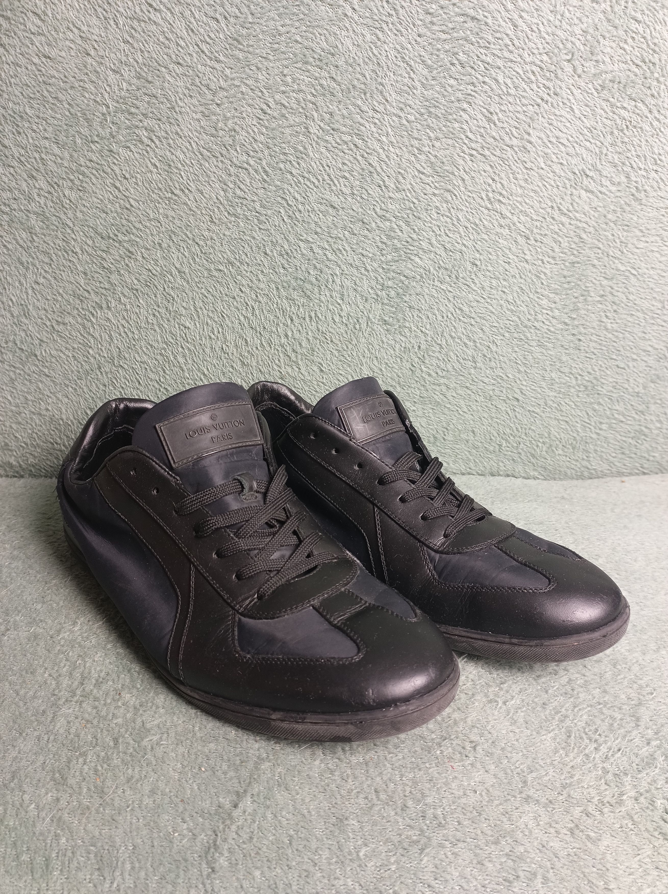 Louis Vuitton Louis Vuitton Black Mens Shoes Trainers Size UK 9 EU 43 Size US 10 / EU 43 - 1 Thumbnail