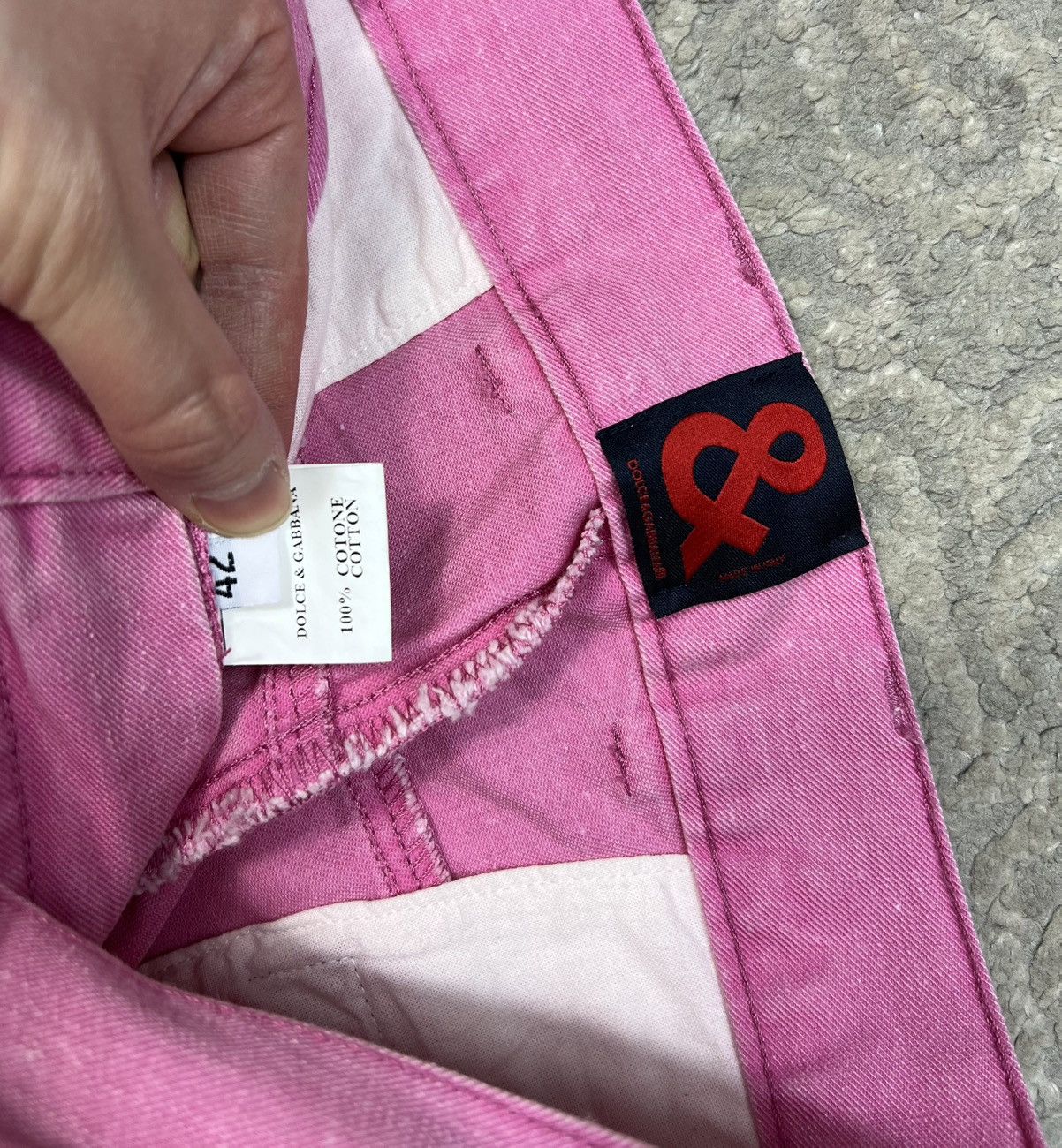 Dolce & Gabbana Unique Pink Dolce & Gabbana High End Holo Trousersq Size 30" / US 8 / IT 44 - 6 Thumbnail