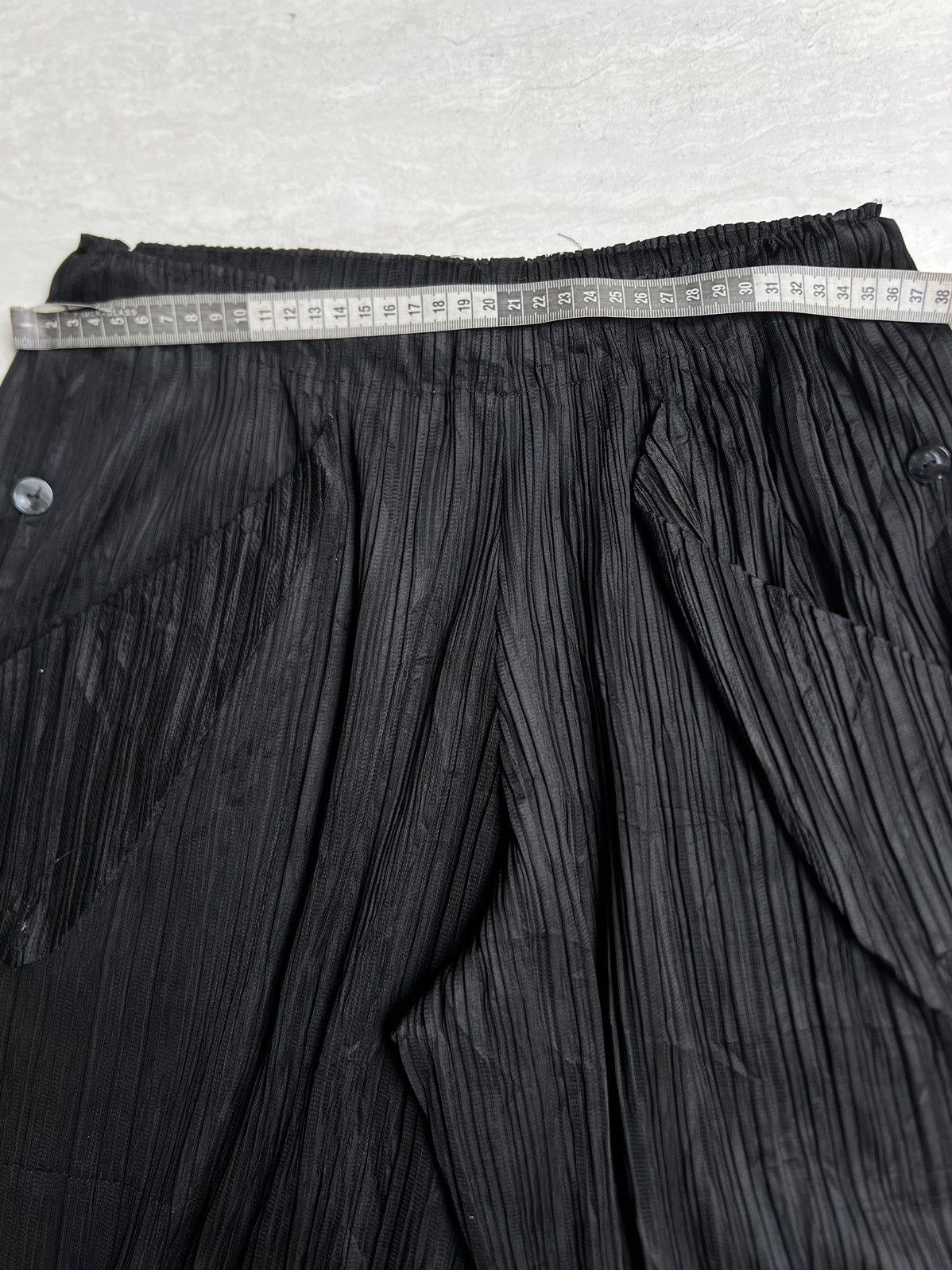 Issey Miyake Issey Miyake Pleats Please Pocket Black Pants Size US 27 - 6 Thumbnail