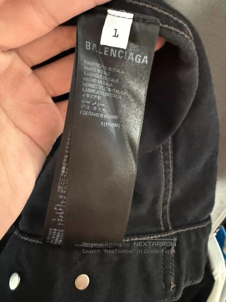 Balenciaga Balenciaga Back Graffiti Logo Denim Jacket. Size US M / EU 48-50 / 2 - 4 Thumbnail