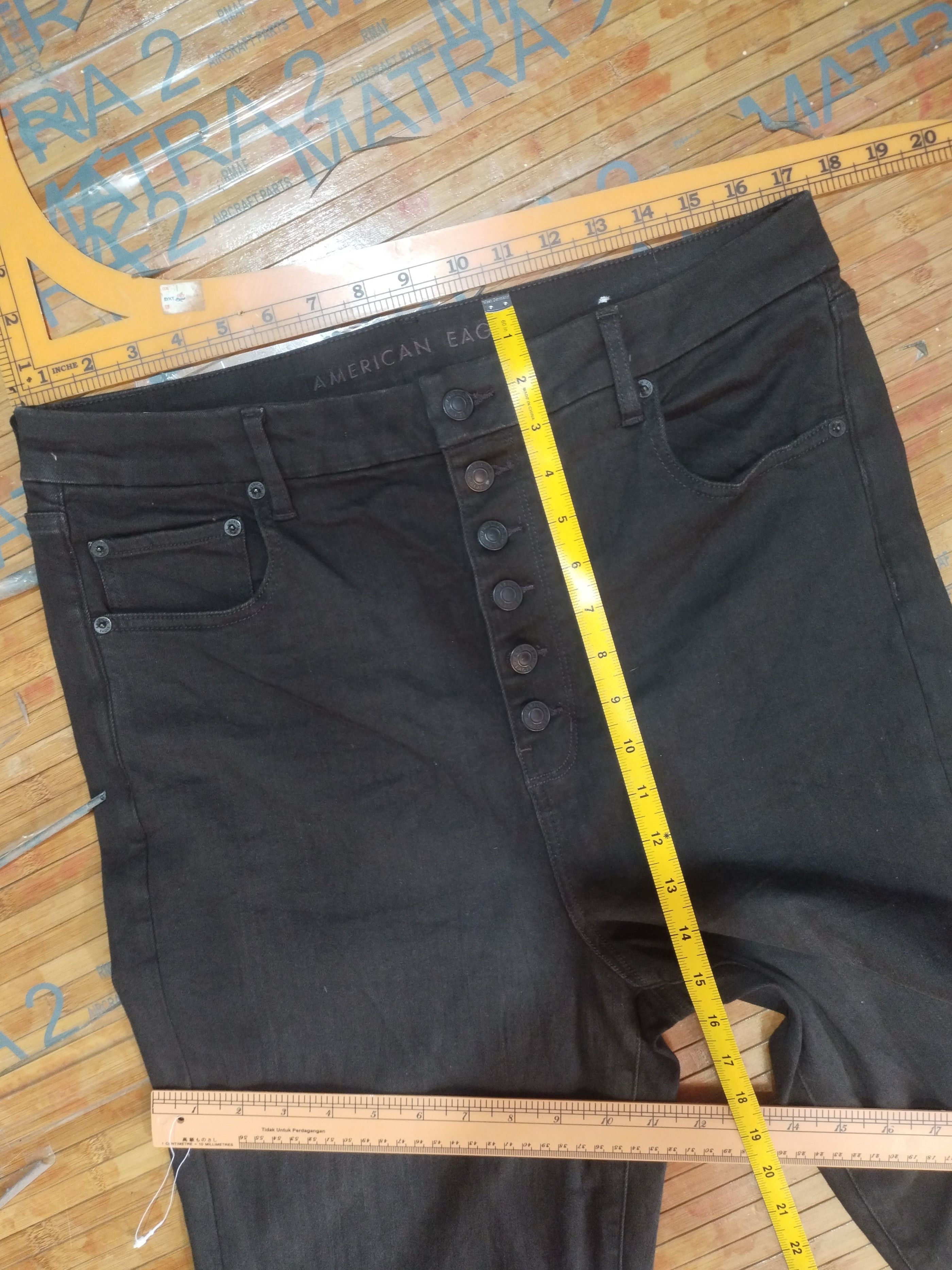American Eagle Outfitters Jeans American Eagle - Baggy Style Sz 34" Size 34" / US 12 / IT 48 - 4 Thumbnail