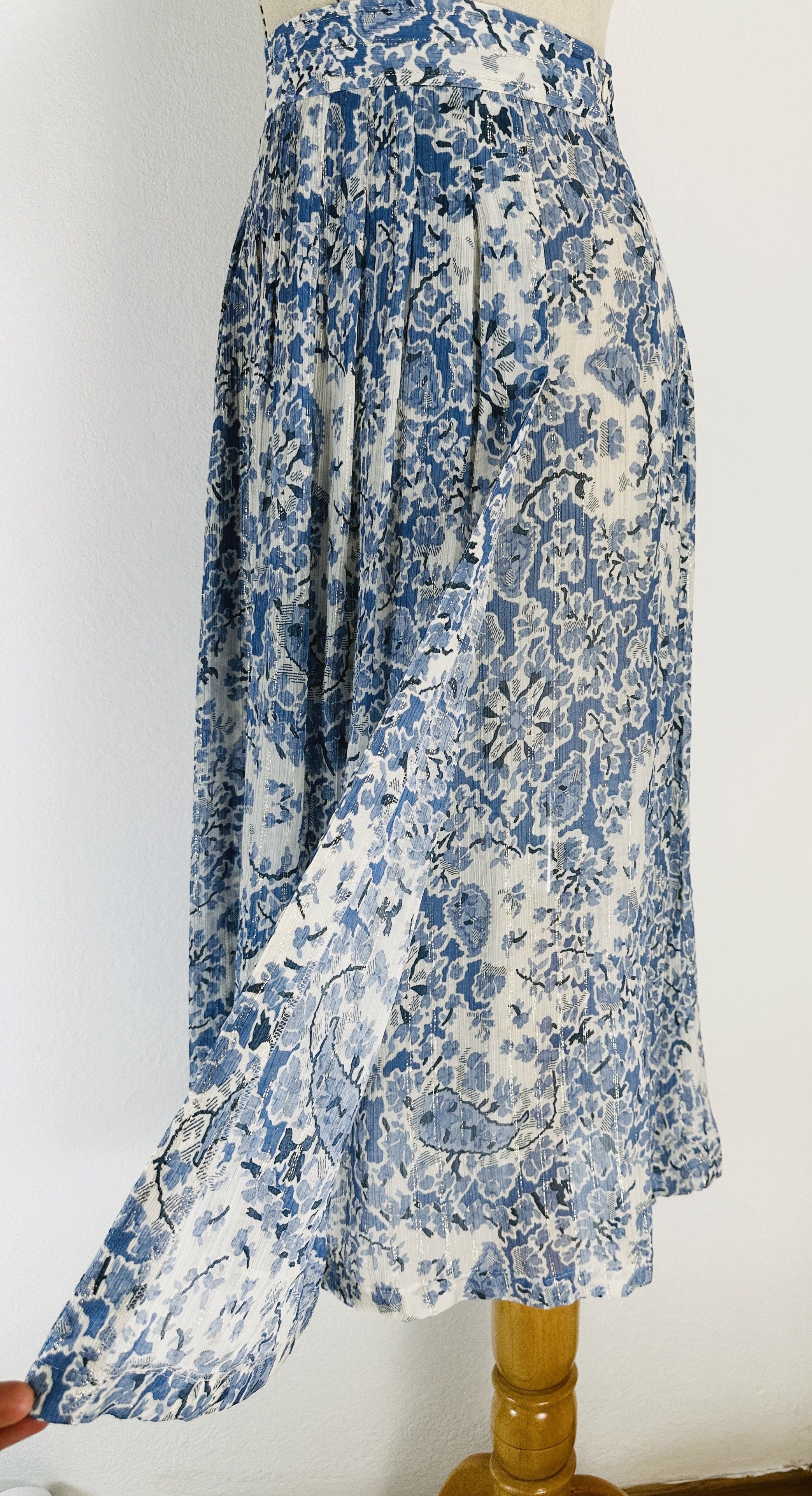 Sezane Blue Midi Skirt Size 26" / US 2 / IT 38 - 3 Thumbnail