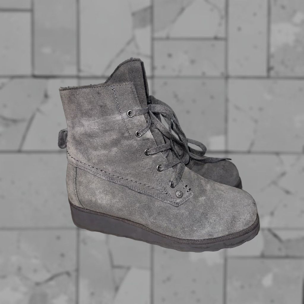 Vintage BEARPAW Hunter Wedge Boots Womens 7.5 Suede Sherpa Lined Gray/Bearpaw Hunter Gray Suede Sherpa Wedge Boots Women 7.5 Size US 8 / IT 38 - 1 Thumbnail