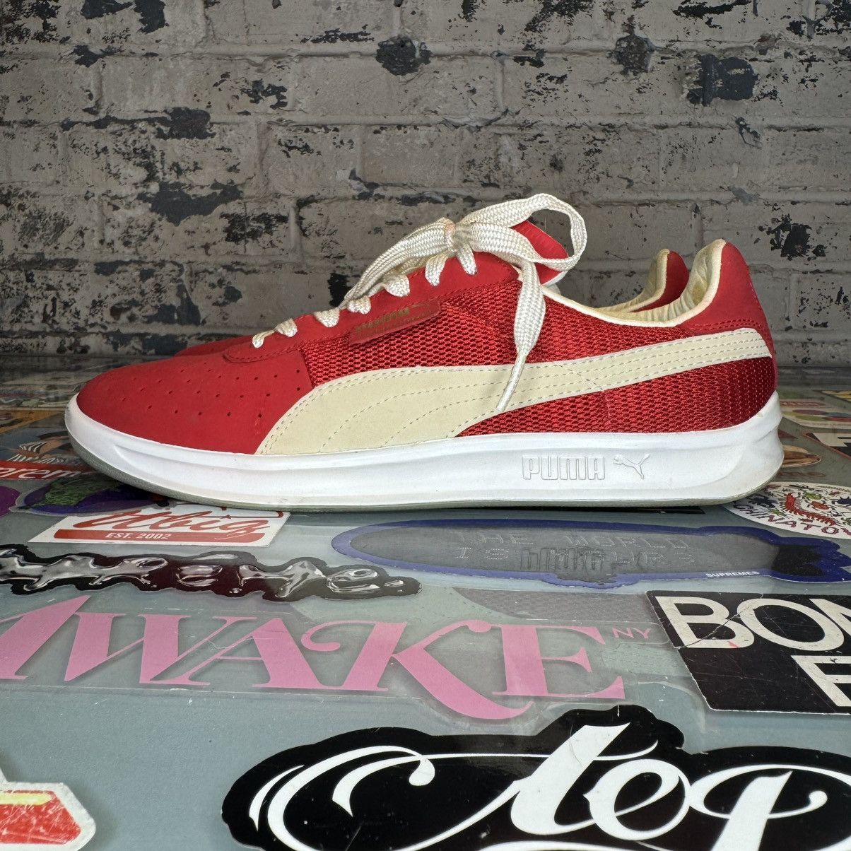 Puma Puma California 2 Red Sz 9.5 34927401 No Box Size US 9.5 / EU 42-43 - 1 Thumbnail