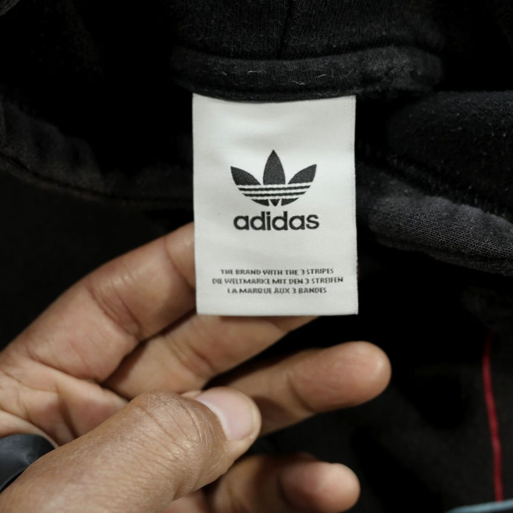 Adidas Adidas Hoodie Mens Large Black Originals Trefoil Peace Sign Distressed Size US L / EU 52-54 / 3 - 4 Thumbnail