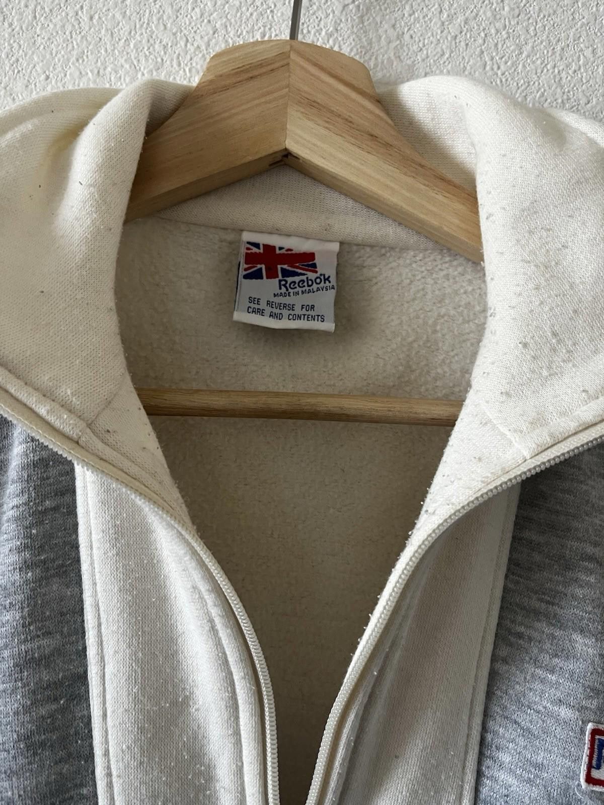 Reebok Vintage 90s Reebok Vector Track Jacket Cream Gray Union L Size US L / EU 52-54 / 3 - 5 Thumbnail