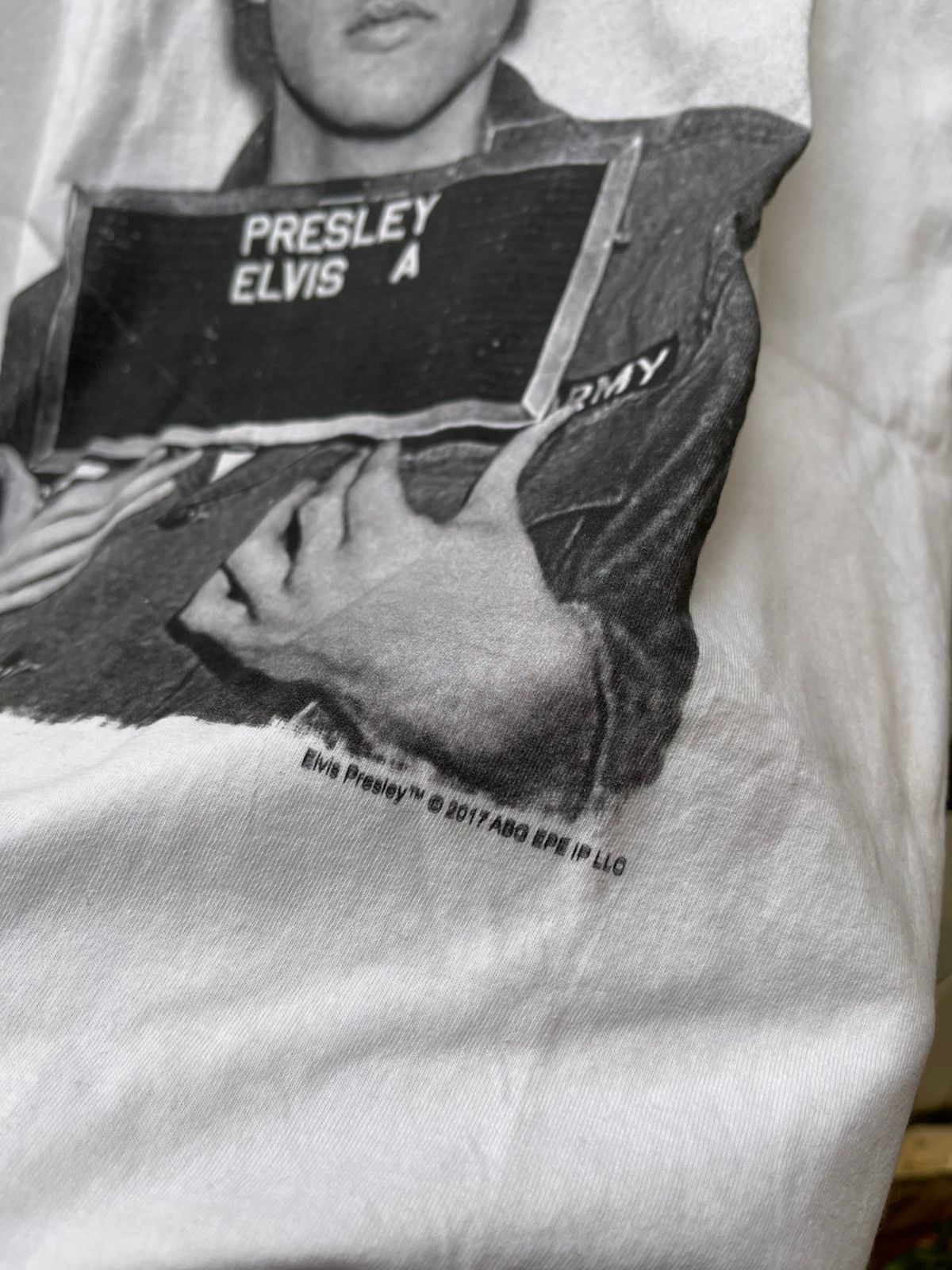 Band Tees Elvis Presley mugshot 2017 cut tag band tees tshirt Size US XL / EU 56 / 4 - 3 Thumbnail