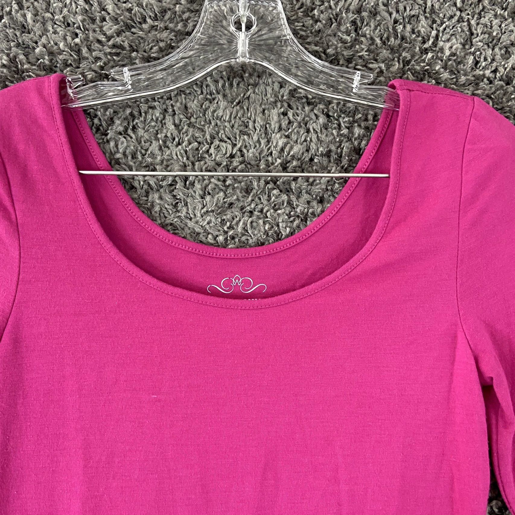 Old Navy VINTAGE? Old Navy Blouse Women Pink 3/4 Sleeve Round Neck Size S Adult Women Shirt Size S / US 4 / IT 40 - 5 Thumbnail