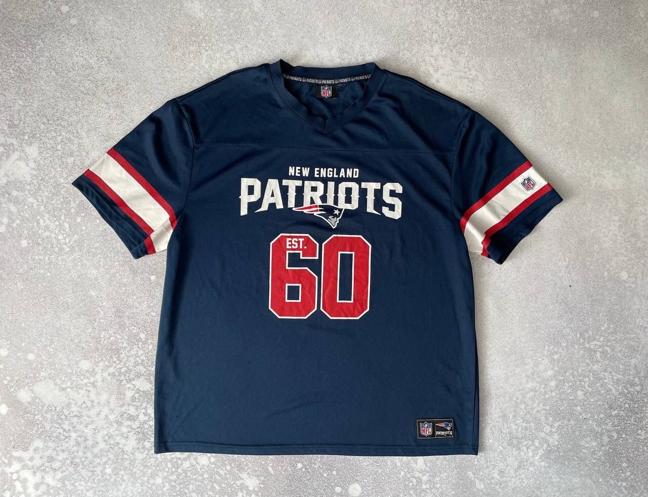 NFL × Vintage Vintage NFL New England Patriots Jersey T-shirt Big Logo Y2K Size US XL / EU 56 / 4 - 1 Thumbnail