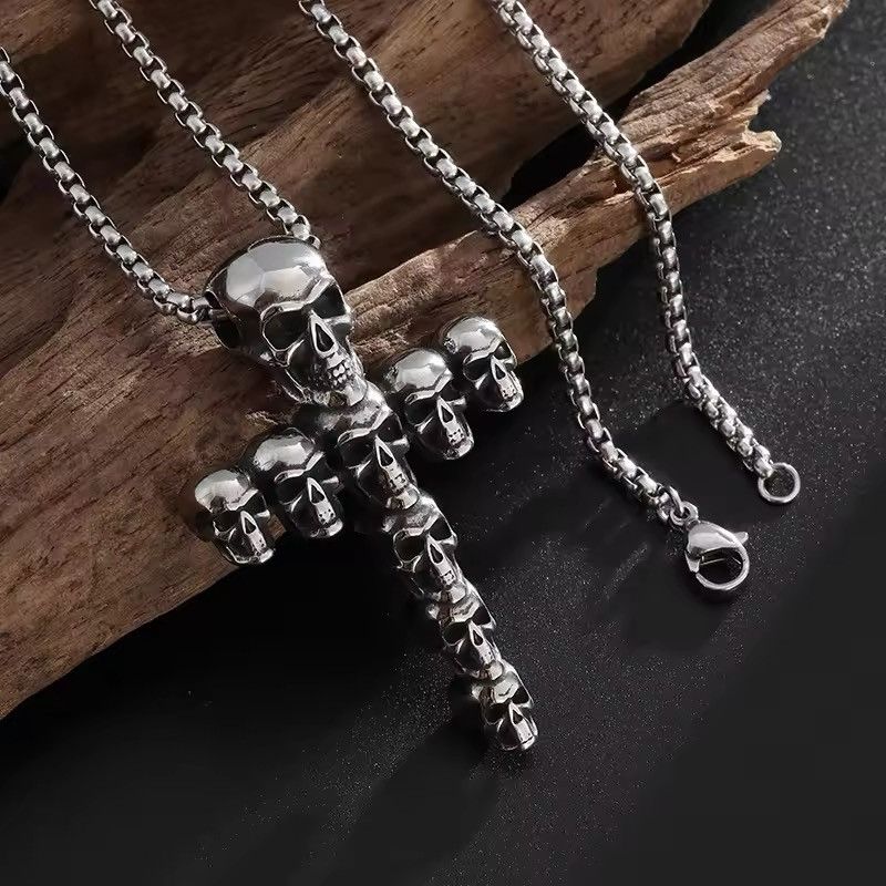 Jewelry Gothic Full Skull Cross Pendant Necklace Size ONE SIZE - 1 Thumbnail