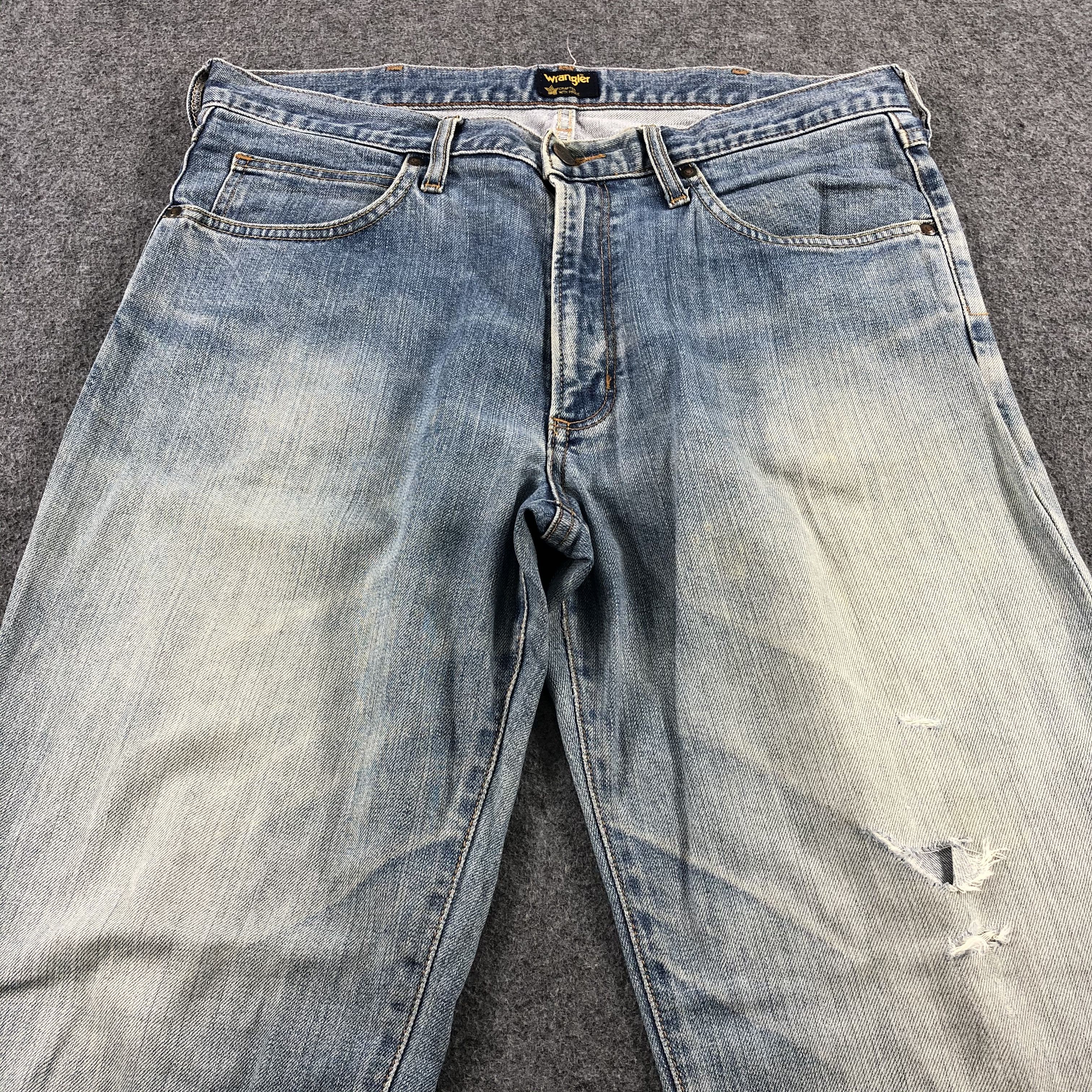 Vintage × Wrangler 90s Vintage Light Wash Wrangler Jeans-JM1932 Size US 36 / EU 52 - 3 Thumbnail