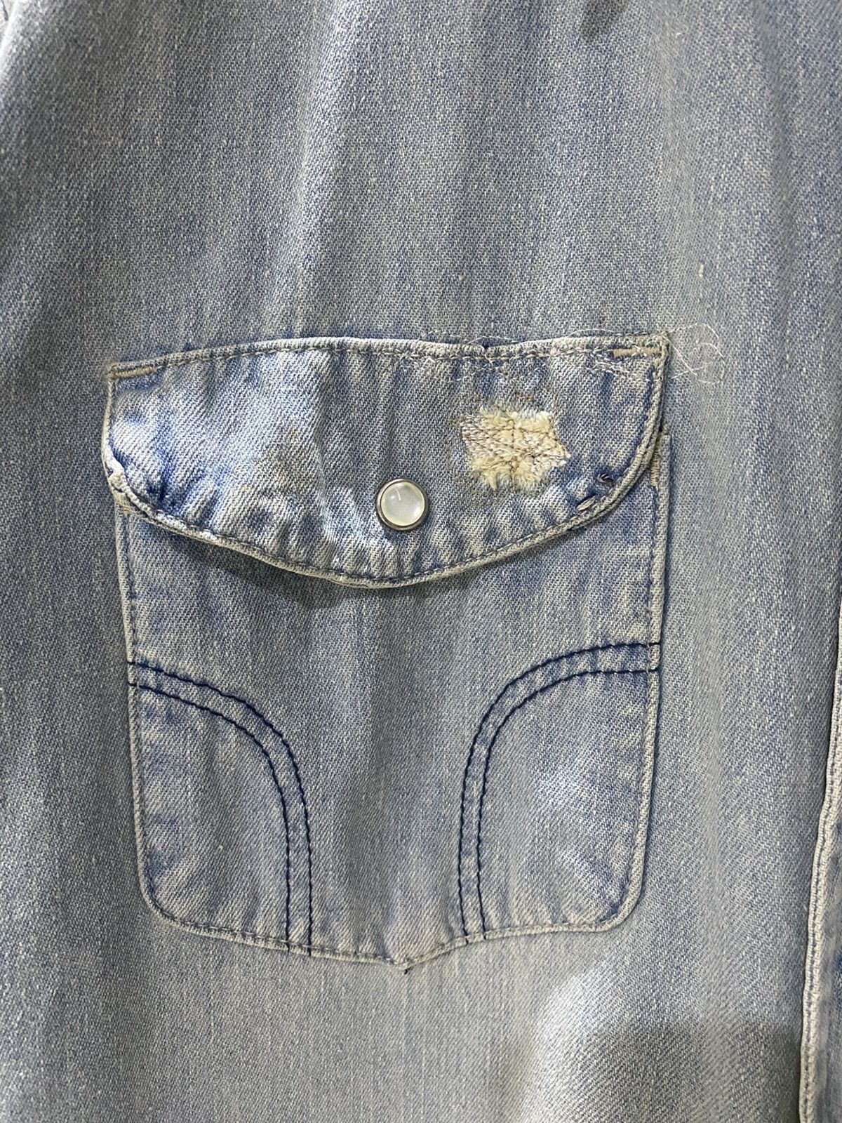 Blue Blue Japan Vintage Blue Blue Japan Western Denim Shirt Made Japan Size US M / EU 48-50 / 2 - 9 Thumbnail