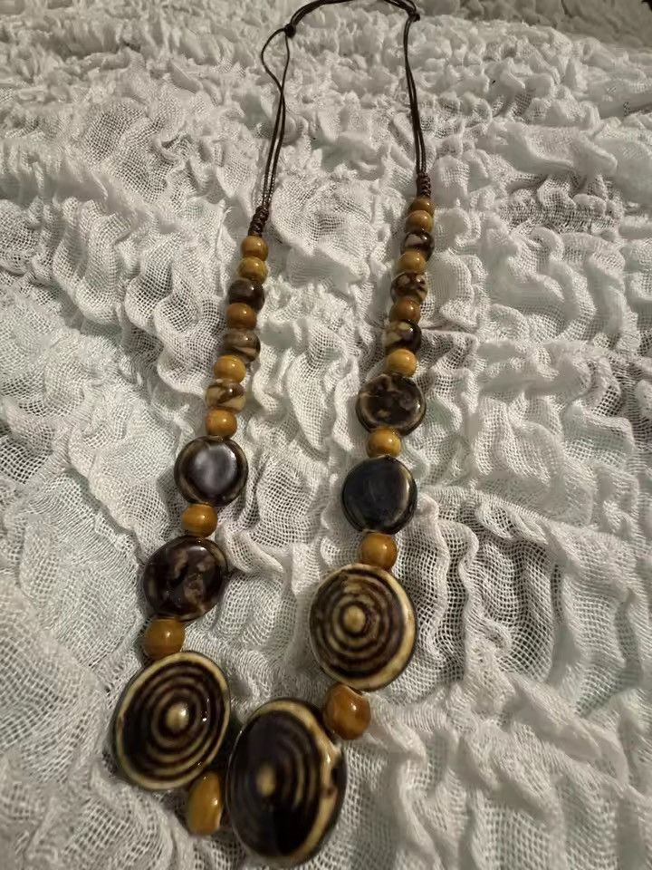 Japanese Brand HANDCRAFTED Speckled Ceramic Bead Necklace - Artisanal Size ONE SIZE - 2 Thumbnail