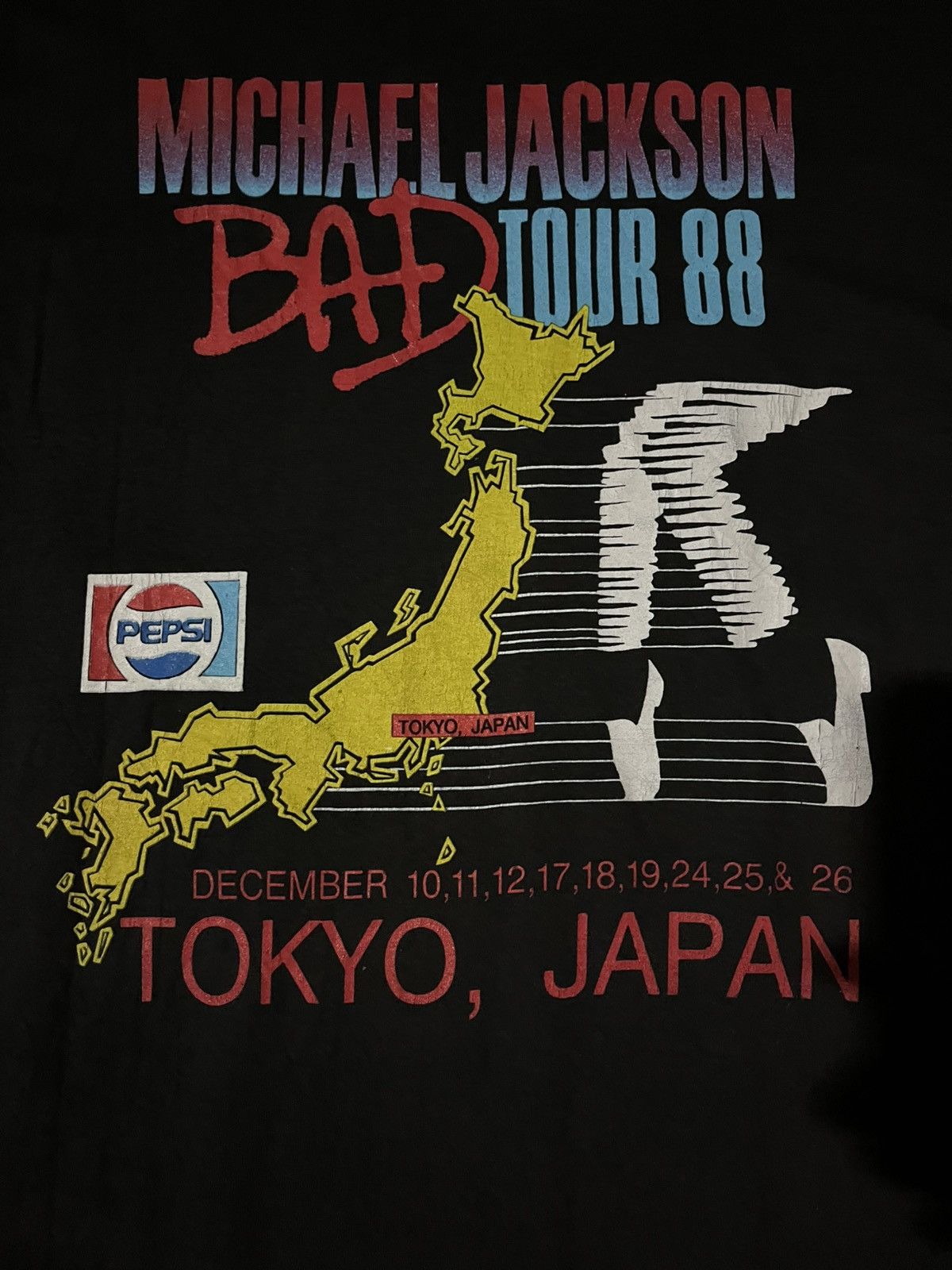 Michael Jackson × Vintage Vintage Michael Jackson Bad Tour 88 Tee Size US L / EU 52-54 / 3 - 2 Thumbnail