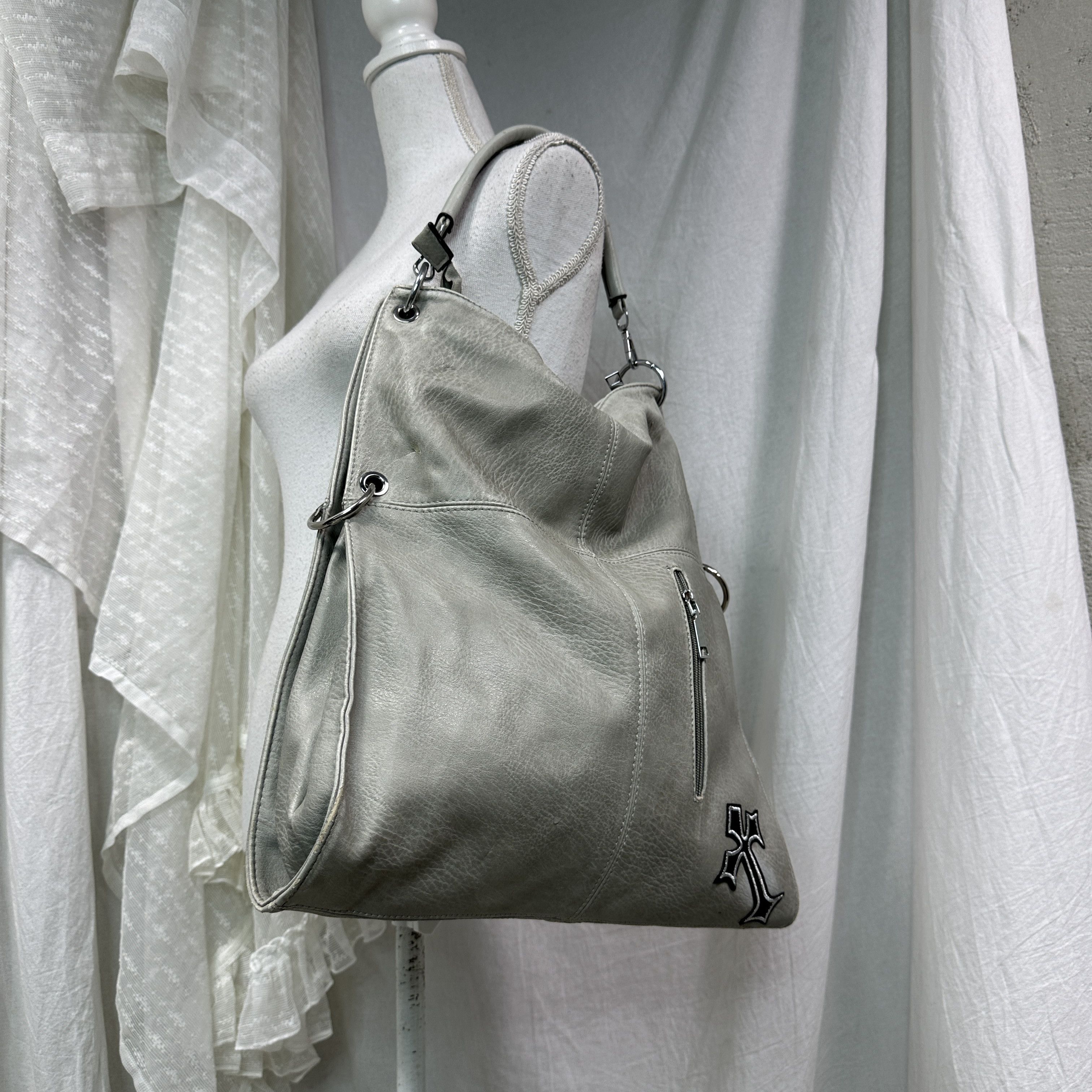 Vintage Vintage Avant Garde Opium Faux Leather Hobo Bag Y2K Size ONE SIZE - 1 Thumbnail