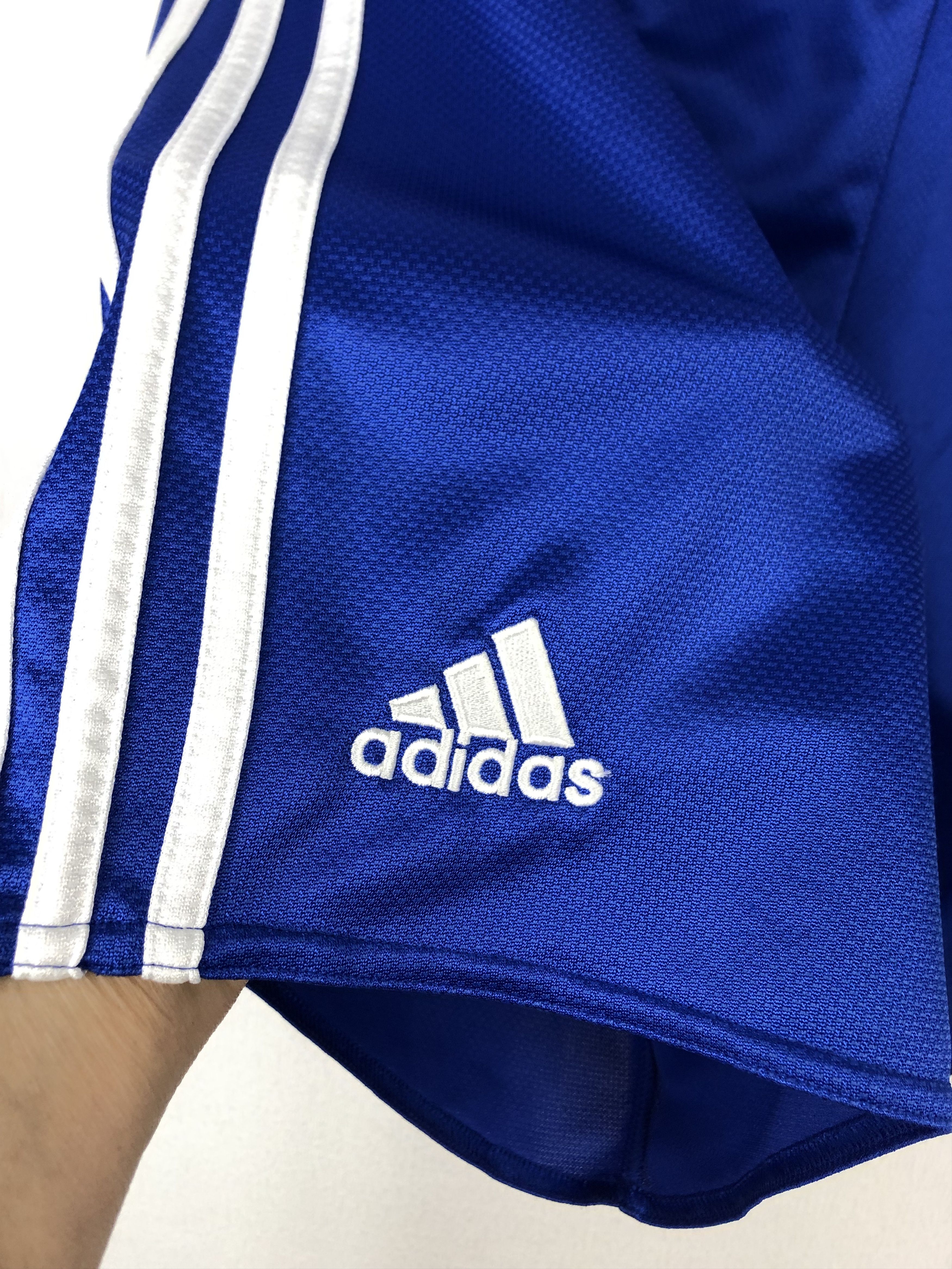 Adidas Vintage Adidas Chelsea Football Shorts Soccer Track L Size US 34 / EU 50 - 12 Thumbnail
