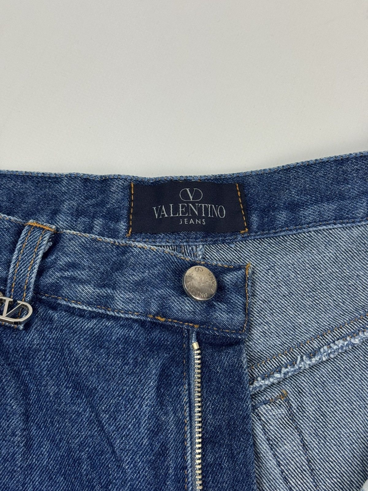 Valentino 1990’s Vintage Valentino Jeans Denim Women’s Pants Size 25" / US 0 / IT 36 - 9 Thumbnail