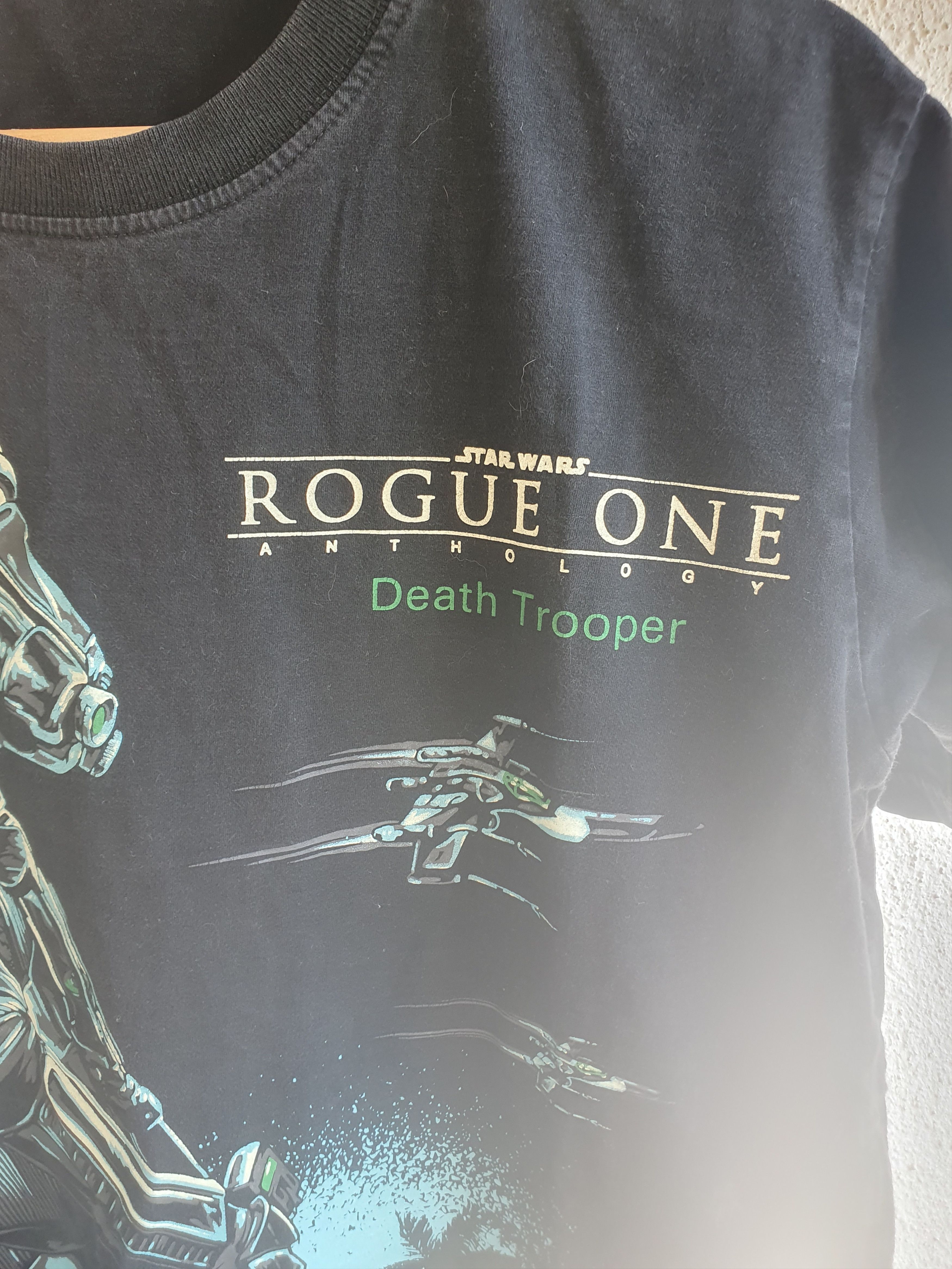 Star Wars BT86 Star Wars Rogue One Death Trooper 2016 t-shirt sz M Size US M / EU 48-50 / 2 - 5 Thumbnail
