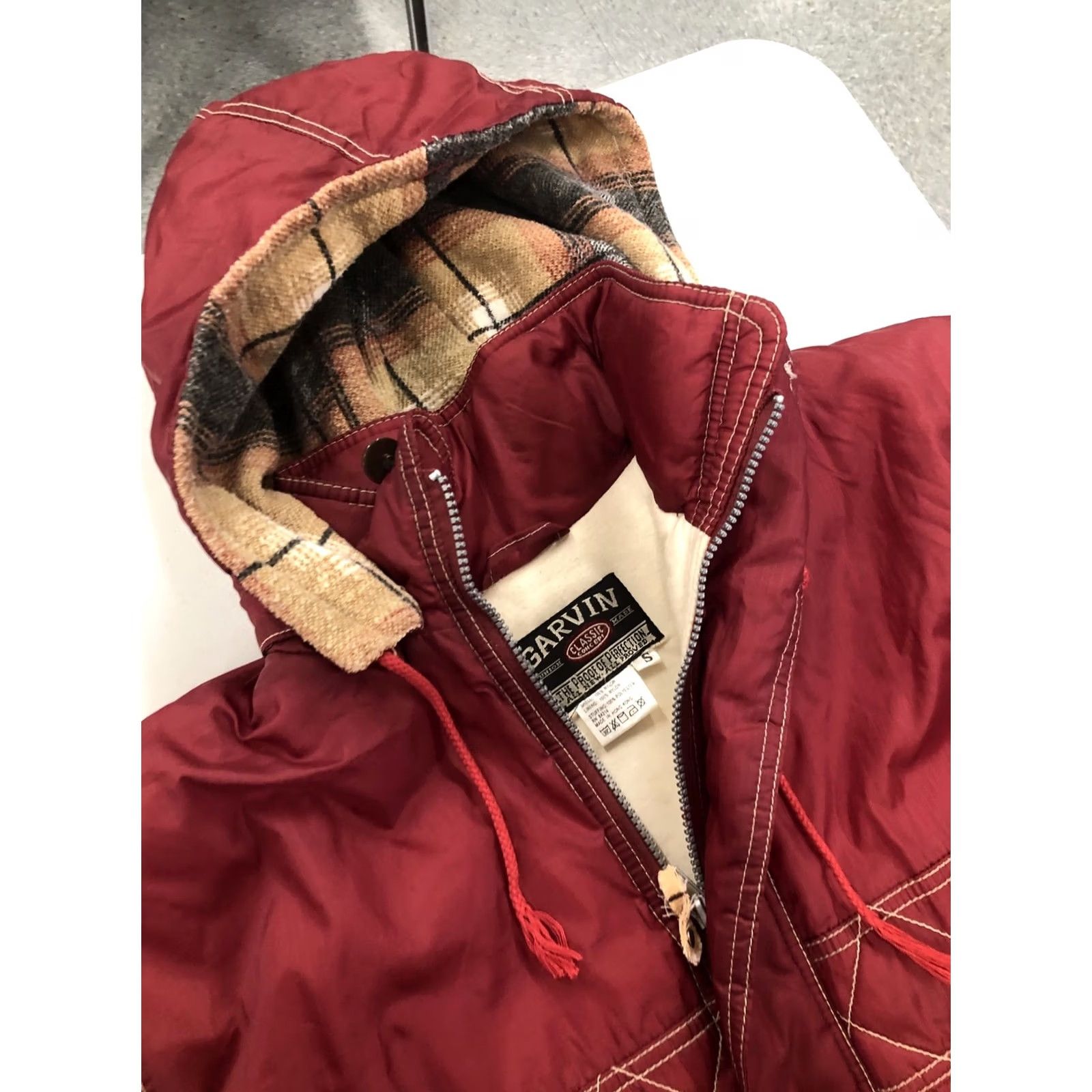 Vintage VINTAGE Garvin Jacket Hood Nylon Polyester Fill Zip Red Long Sleeve Women's S Parka Size S / US 4 / IT 40 - 2 Thumbnail