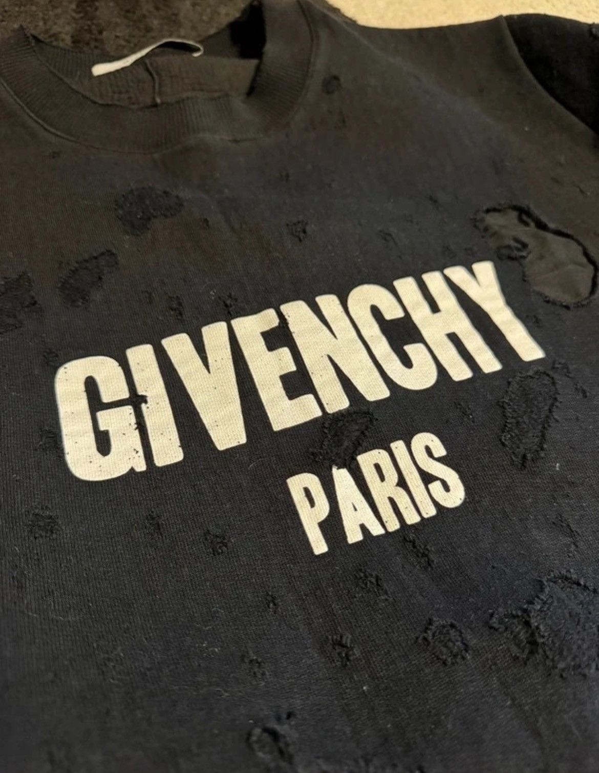 Givenchy Givenchy Distressed Hoodie Size US L / EU 52-54 / 3 - 1 Thumbnail