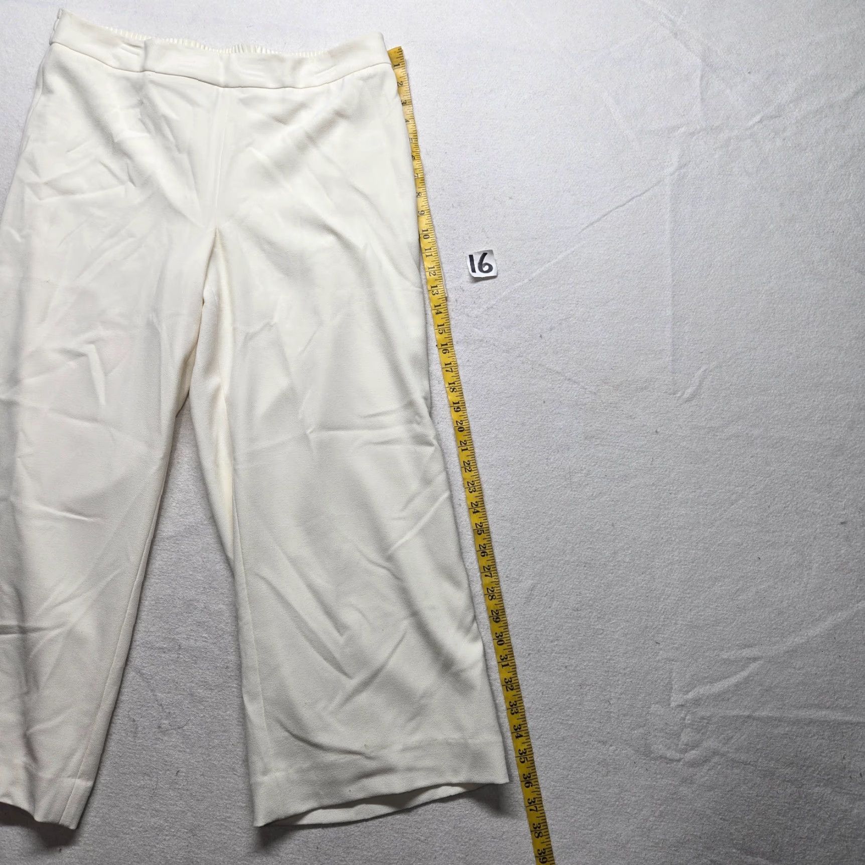Coldwater Creek VINTAGE Coldwater Creek Pants Wide Leg Adult Regular L Ivory Solid Knit Polyester Cotton Pull On 30 In Inseam Summer Spring Fall Athleisure Womens Size 36" / US 14 / IT 50 - 7 Thumbnail