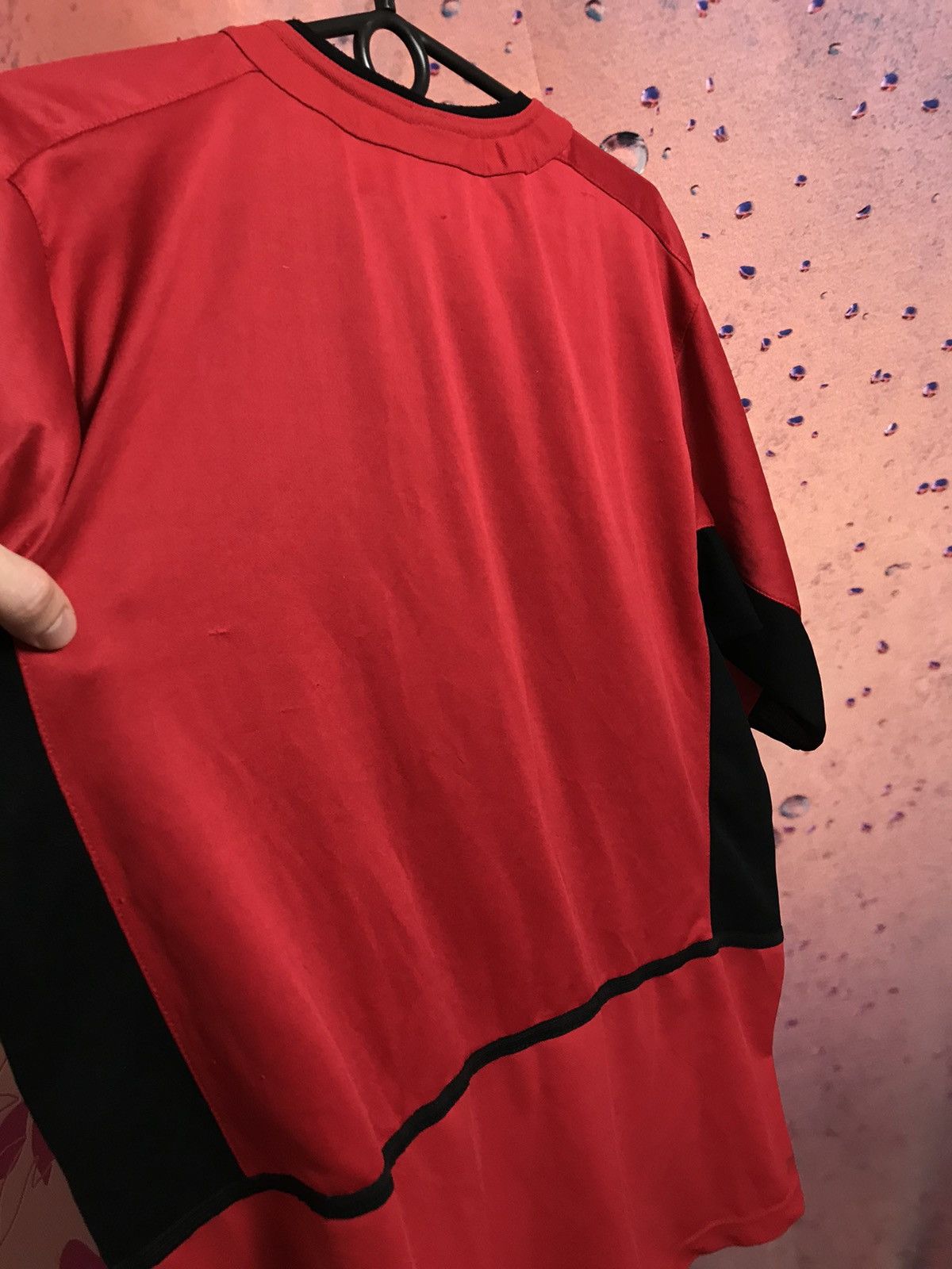 Vintage Vintage Nike Manchester United Vodafone soccer jersey Size US XL / EU 56 / 4 - 8 Thumbnail