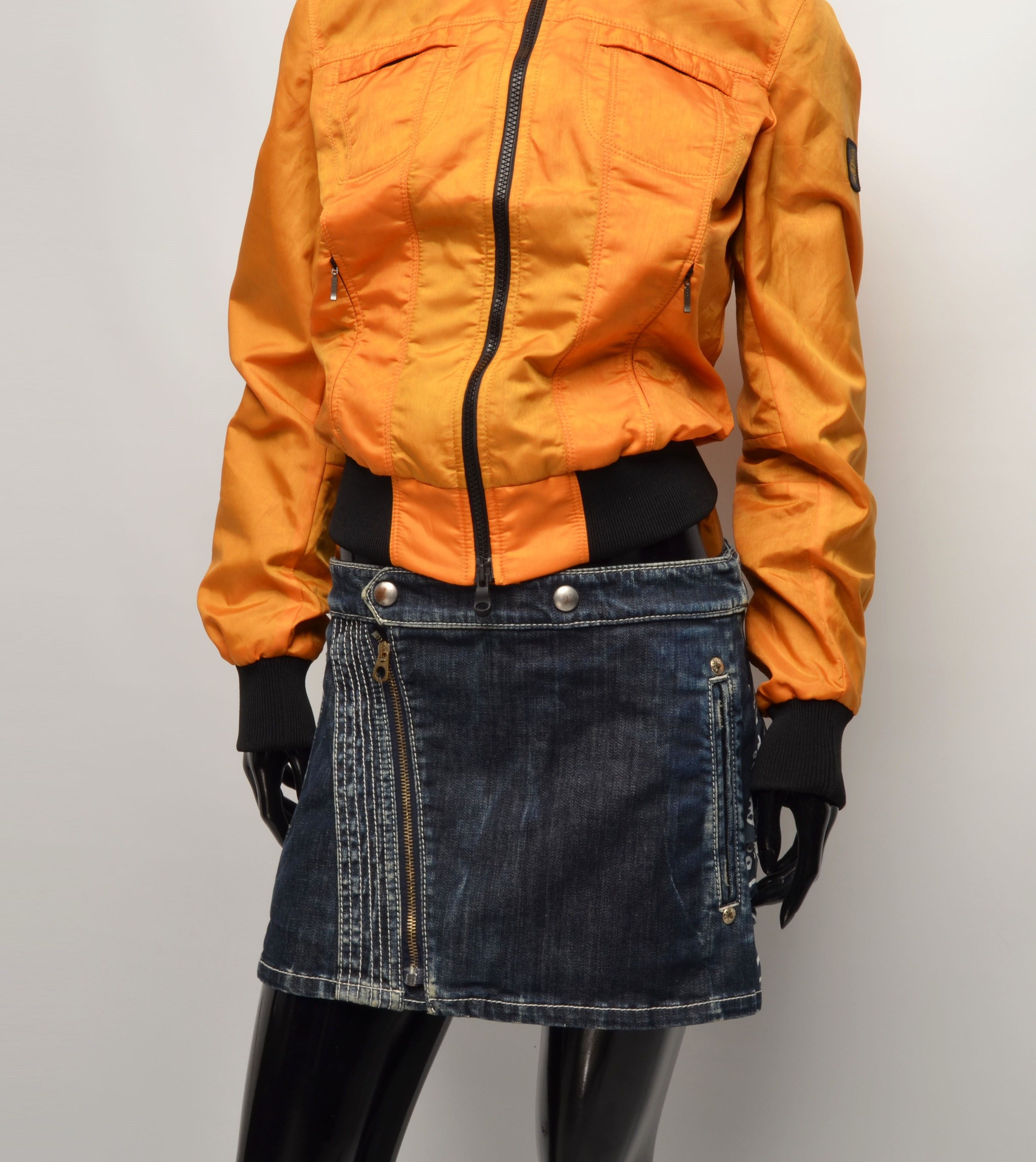 Miss Sixty Refrigewear by Miss Sixty Y2K Waterproof Bomber Jacket Size S / US 4 / IT 40 - 12 Thumbnail