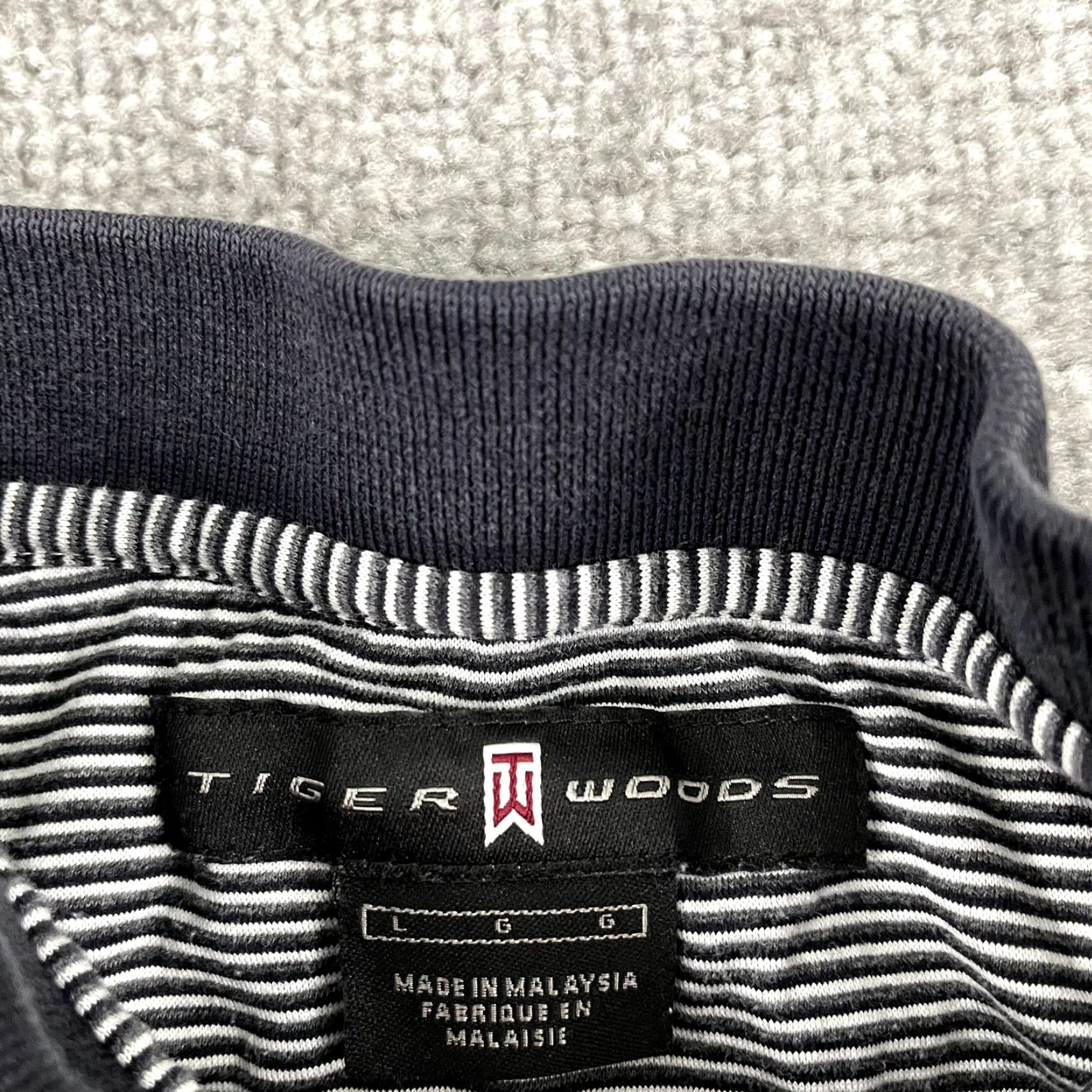 Vintage VINTAGE Nike Tiger Woods Polo Shirt Mens Large White Black Striped Golf Retro Y2K Short Sleeve Size US L / EU 52-54 / 3 - 2 Thumbnail