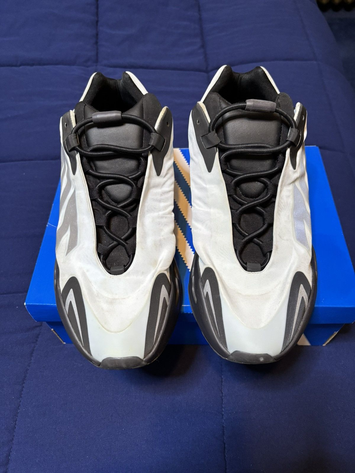 Adidas Adidas Yeezy Boost 700 MNVN Blue Tint 2021 Size 13 Size US 13 / EU 46 - 2 Thumbnail
