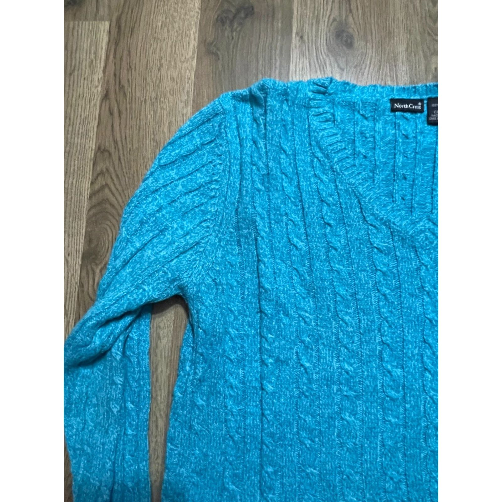 Vintage Northcrest Sweater Women's Medium Blue V-Neck Pullover Shirt Knit Regular Pullover Casual Fall Spring Summer Mens Womens Girls Boys Size M / US 6-8 / IT 42-44 - 3 Thumbnail