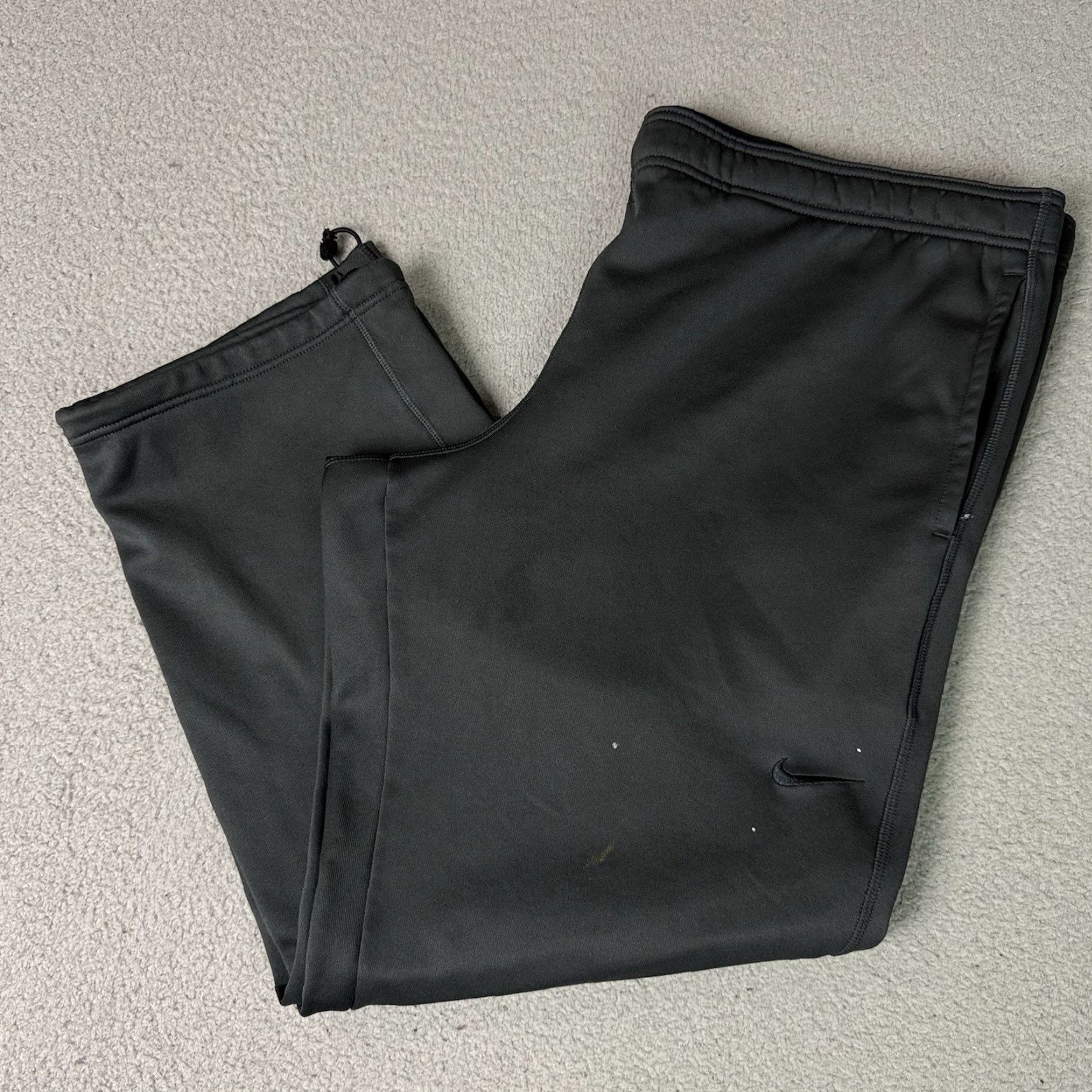 Nike Nike Pants Mens XL Gray Swoosh Therma Fit Drawstring Sweatpants Baggy Distressed Size US 36 / EU 52 - 2 Thumbnail