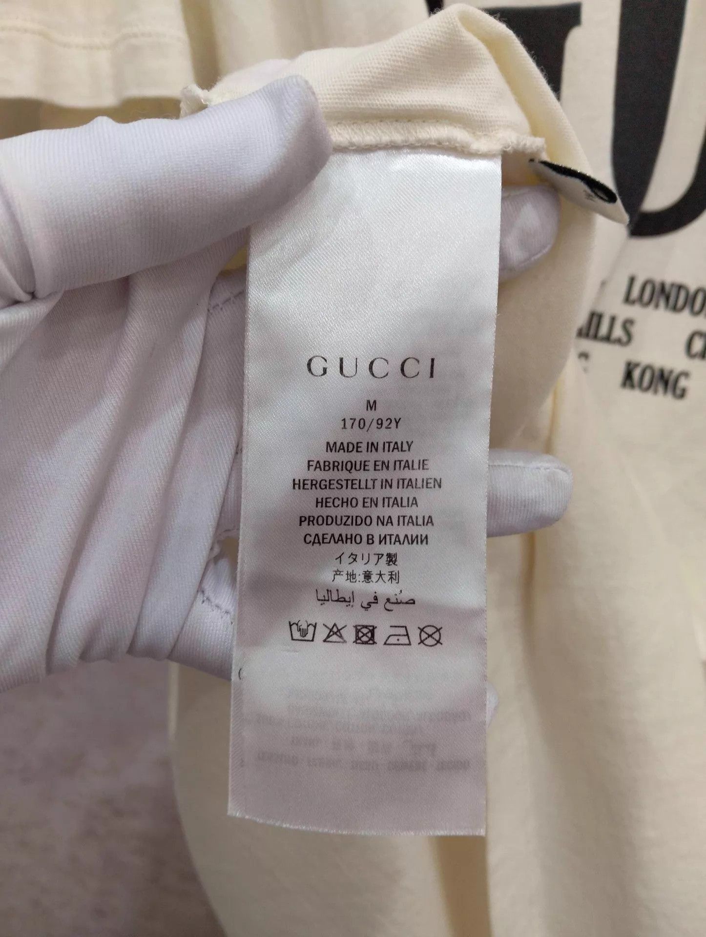 Gucci Beige Short Sleeve Graphic T-Shirt - Size M Size US M / EU 48-50 / 2 - 4 Thumbnail