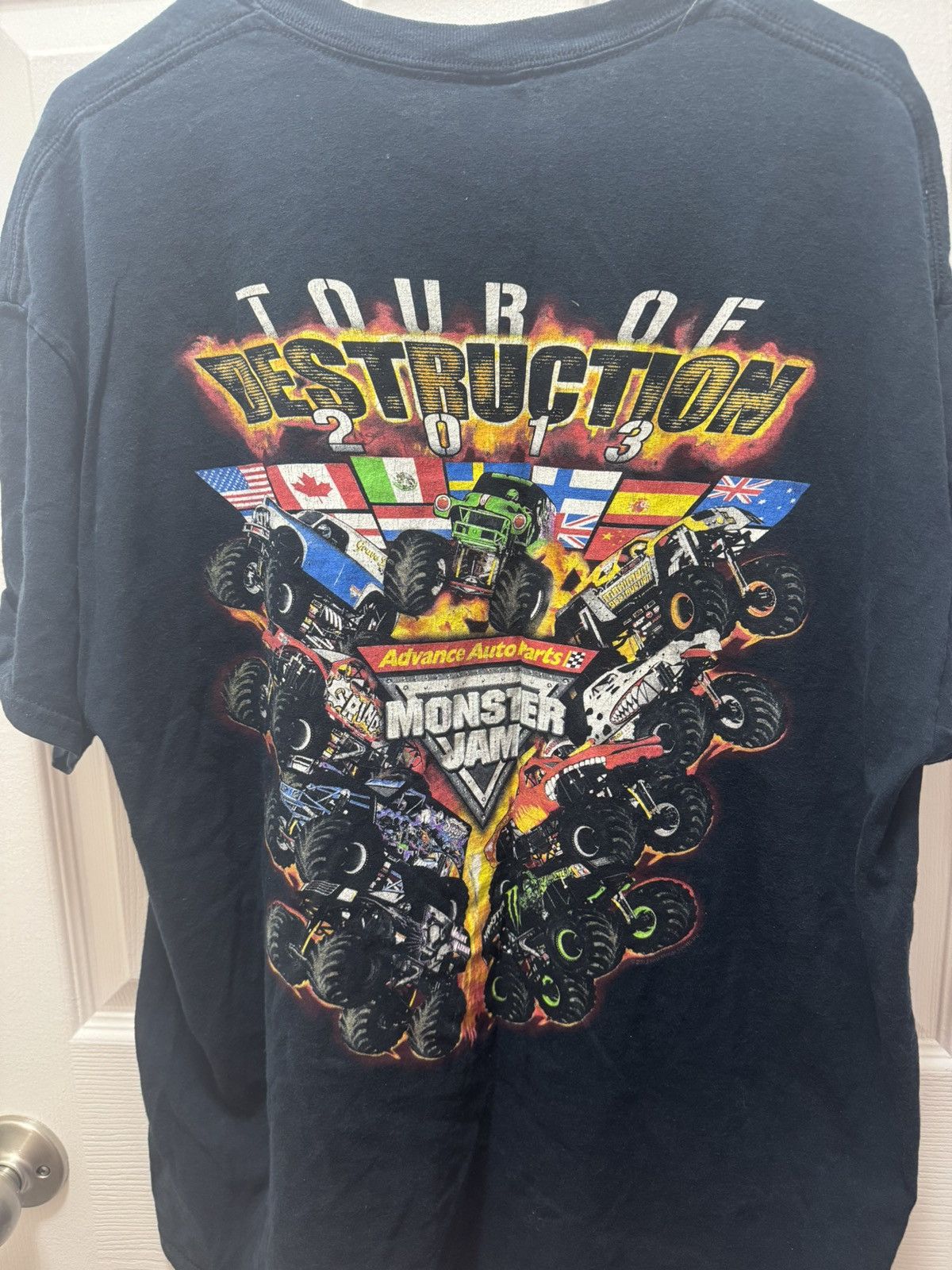Gildan Monster Jam Tour Of Destruction 2013 Vintage Monster Truck Size US XL / EU 56 / 4 - 4 Thumbnail