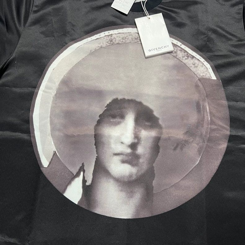 Givenchy Givenchy Dark mother silk short sleeve Size US XS / EU 42 / 0 - 2 Thumbnail