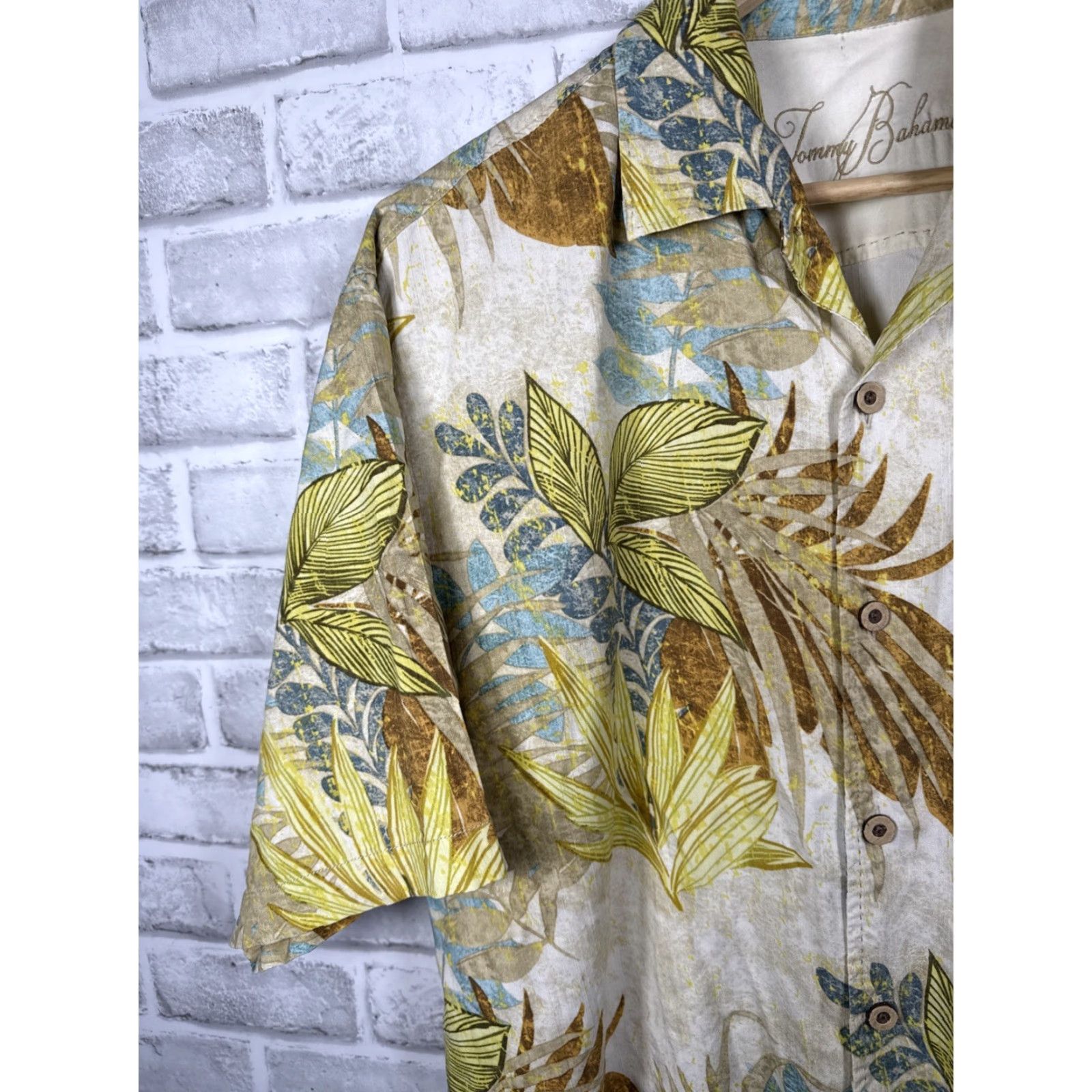 Tommy Bahama Tommy Bahama Shirt Mens L Multicolor Silk Hawiian Size US L / EU 52-54 / 3 - 6 Thumbnail