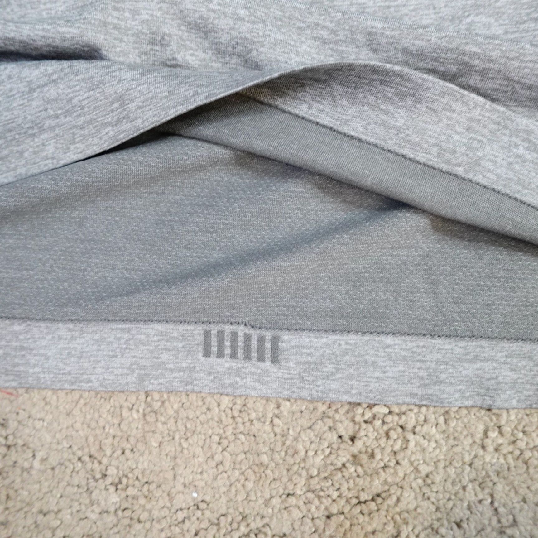 Fabletics Fabletics Shirt T-Shirt 2XL Gray Raglan Short Sleeve Crew Neck Activewear Men Athletic Regular Size US XXL / EU 58 / 5 - 4 Thumbnail