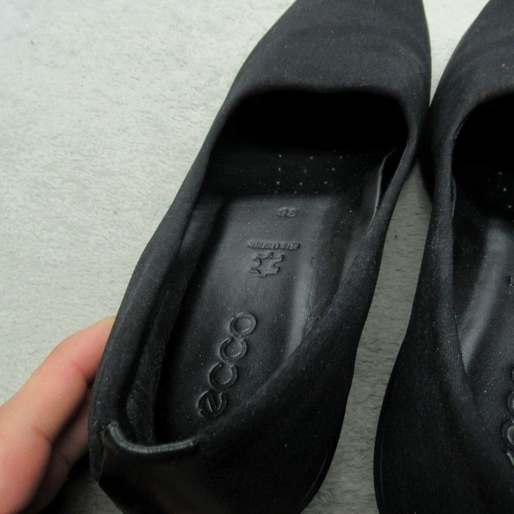 Ecco ECCO Womens Loafer Black Slip On Wedge Comfort Casual EU38 US7.5 UK5.5 EU38 7.5 5.5 38 Mens? Size US 6 / IT 36 - 6 Thumbnail
